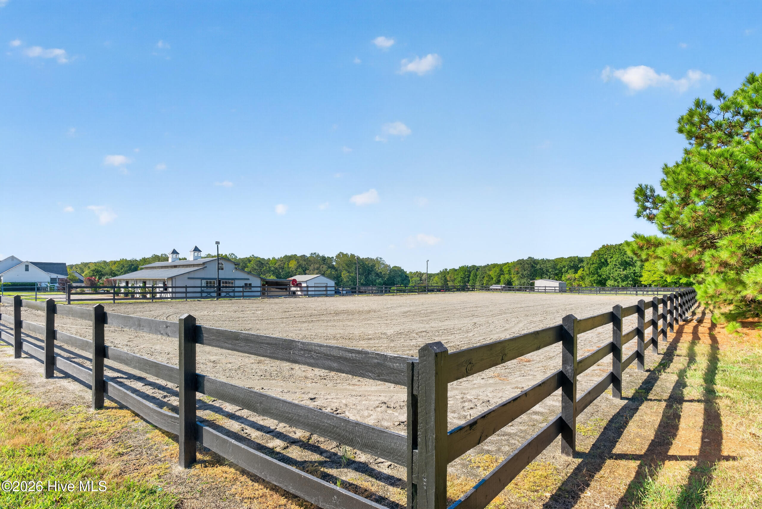 100/102 Sky Way Property Photo 80
