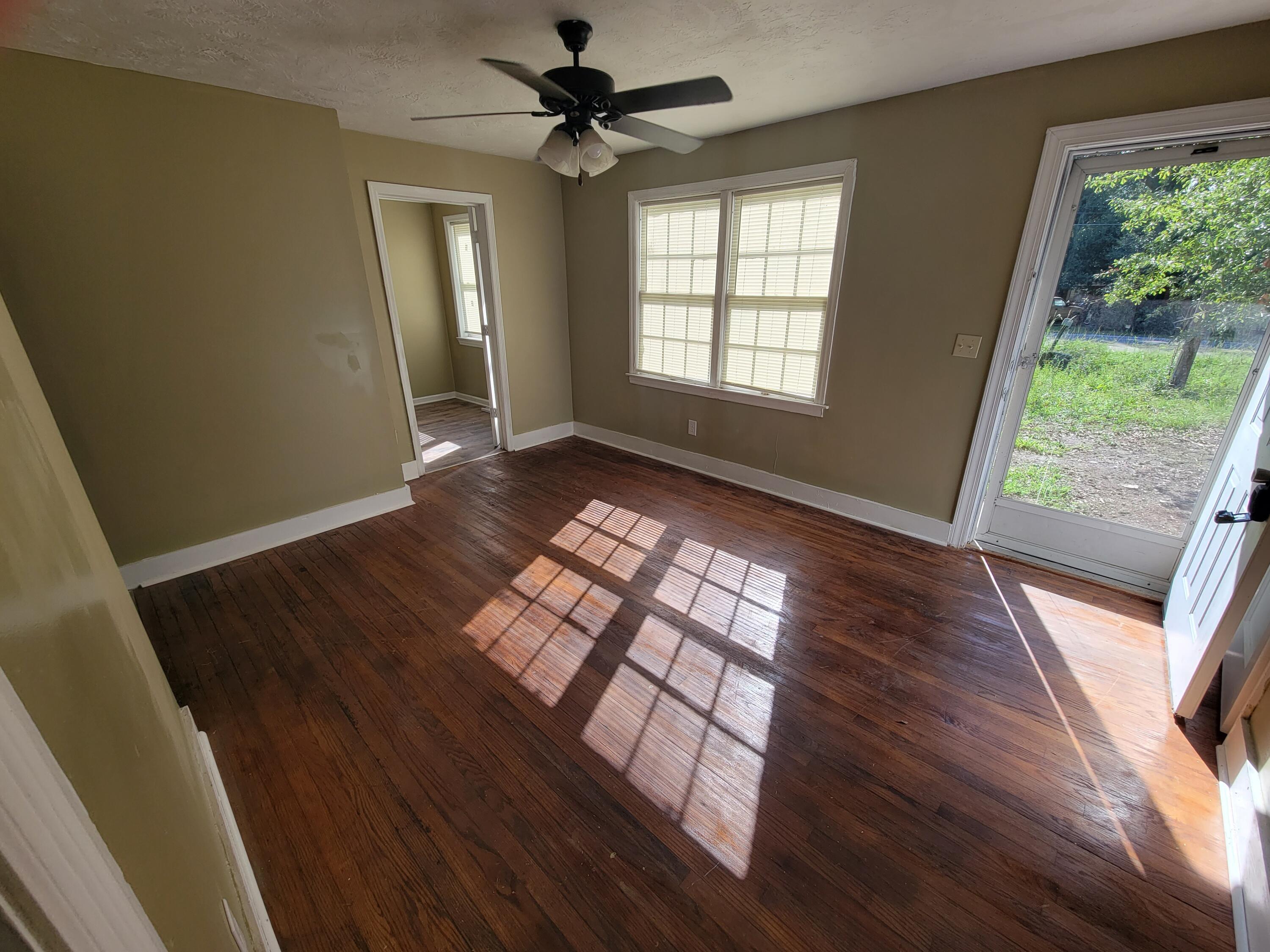 2303 Old Savannah Road Property Photo 7