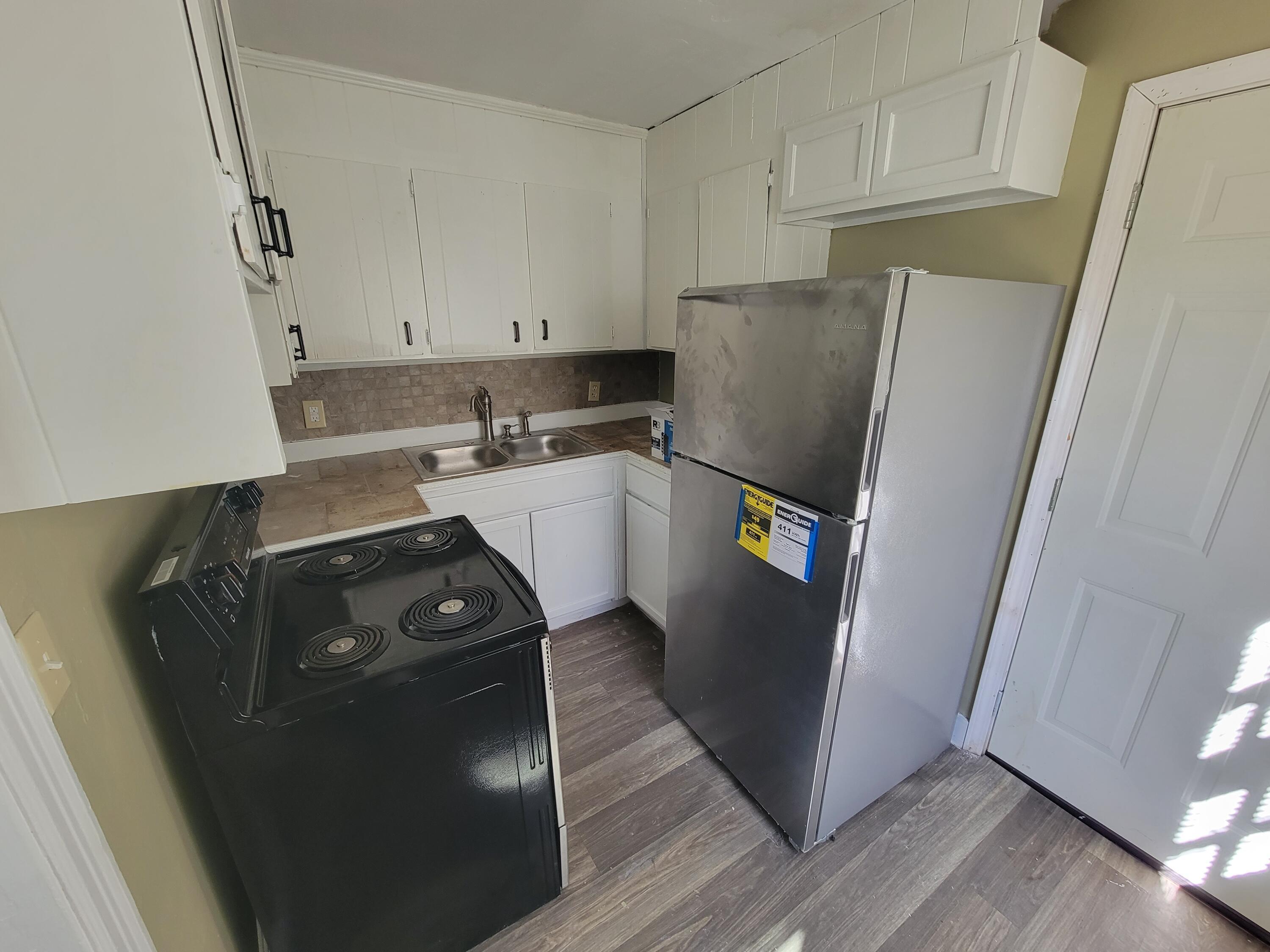 2303 Old Savannah Road Property Photo 8