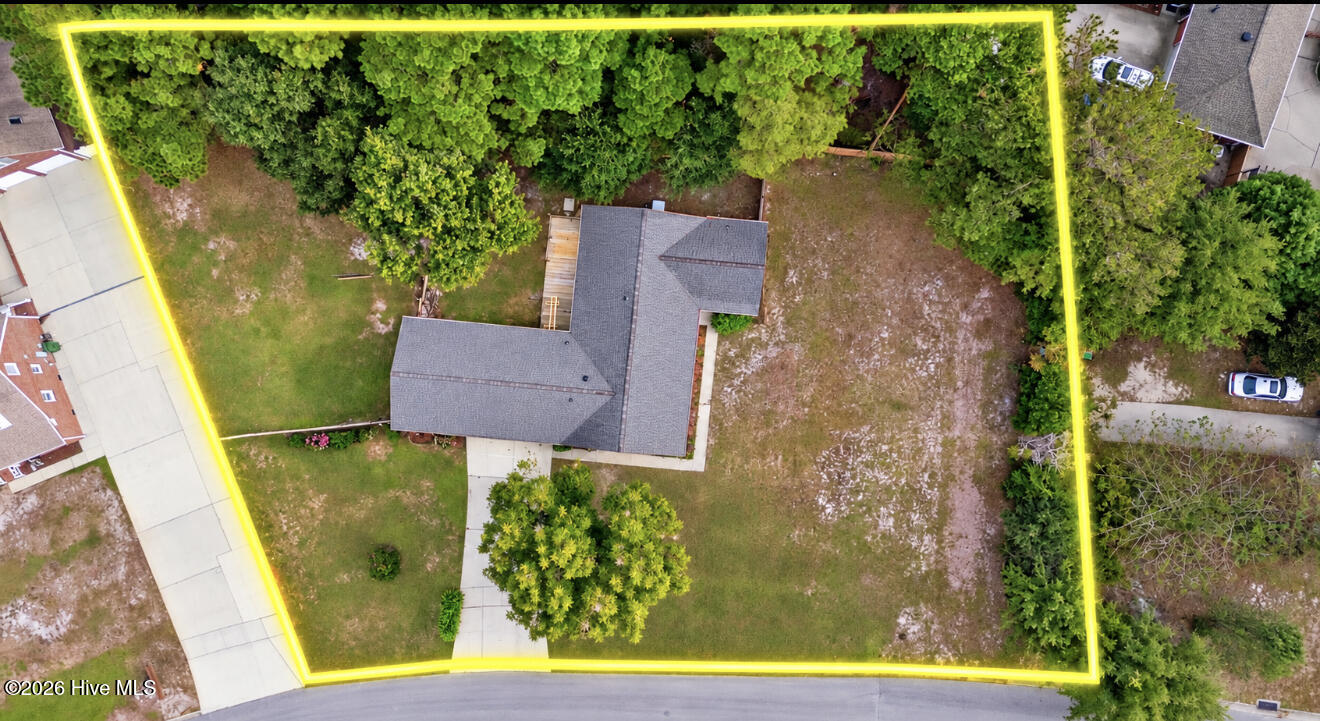 1101 Hunting Ridge Road Property Photo 2