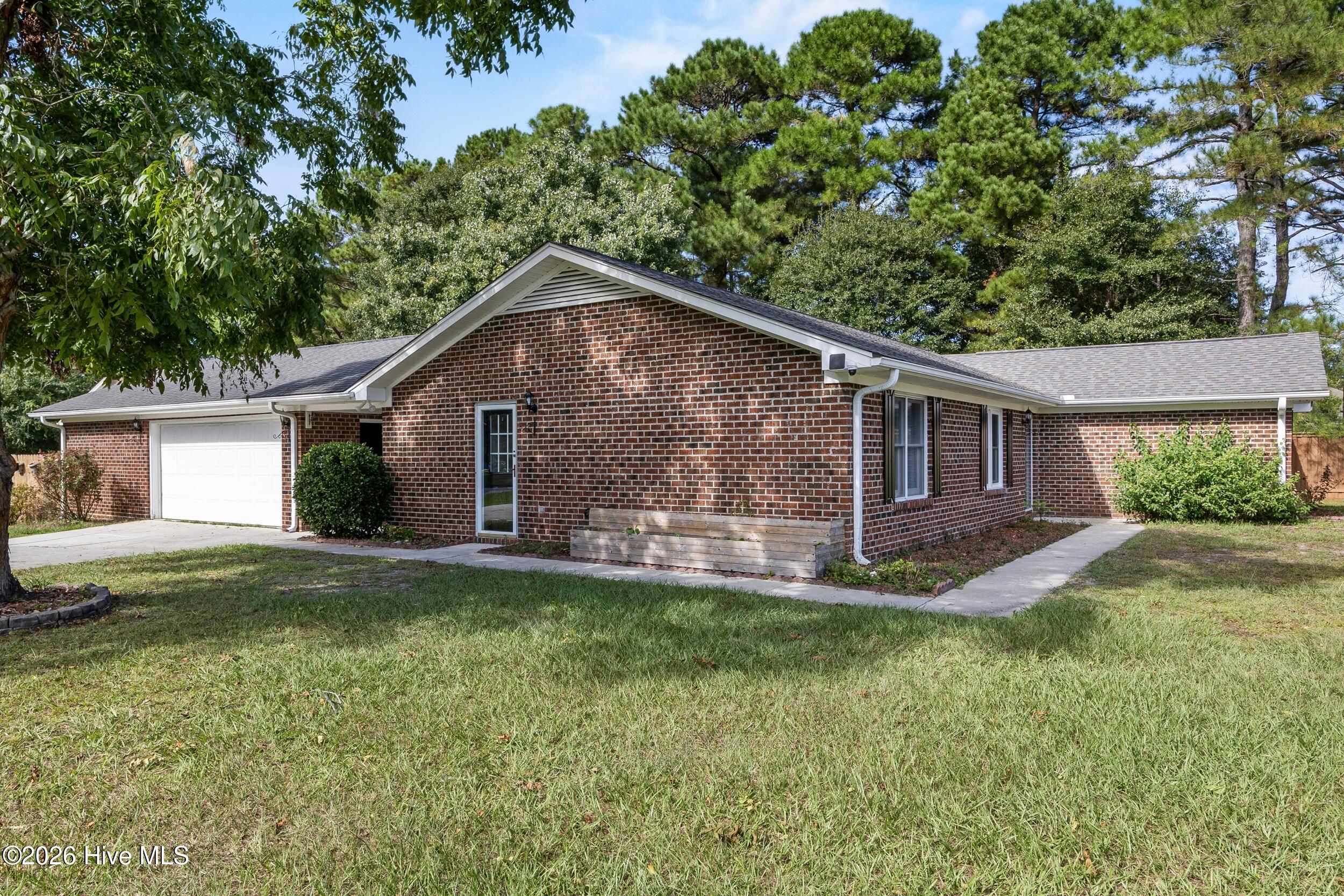 1101 Hunting Ridge Road Property Photo 4