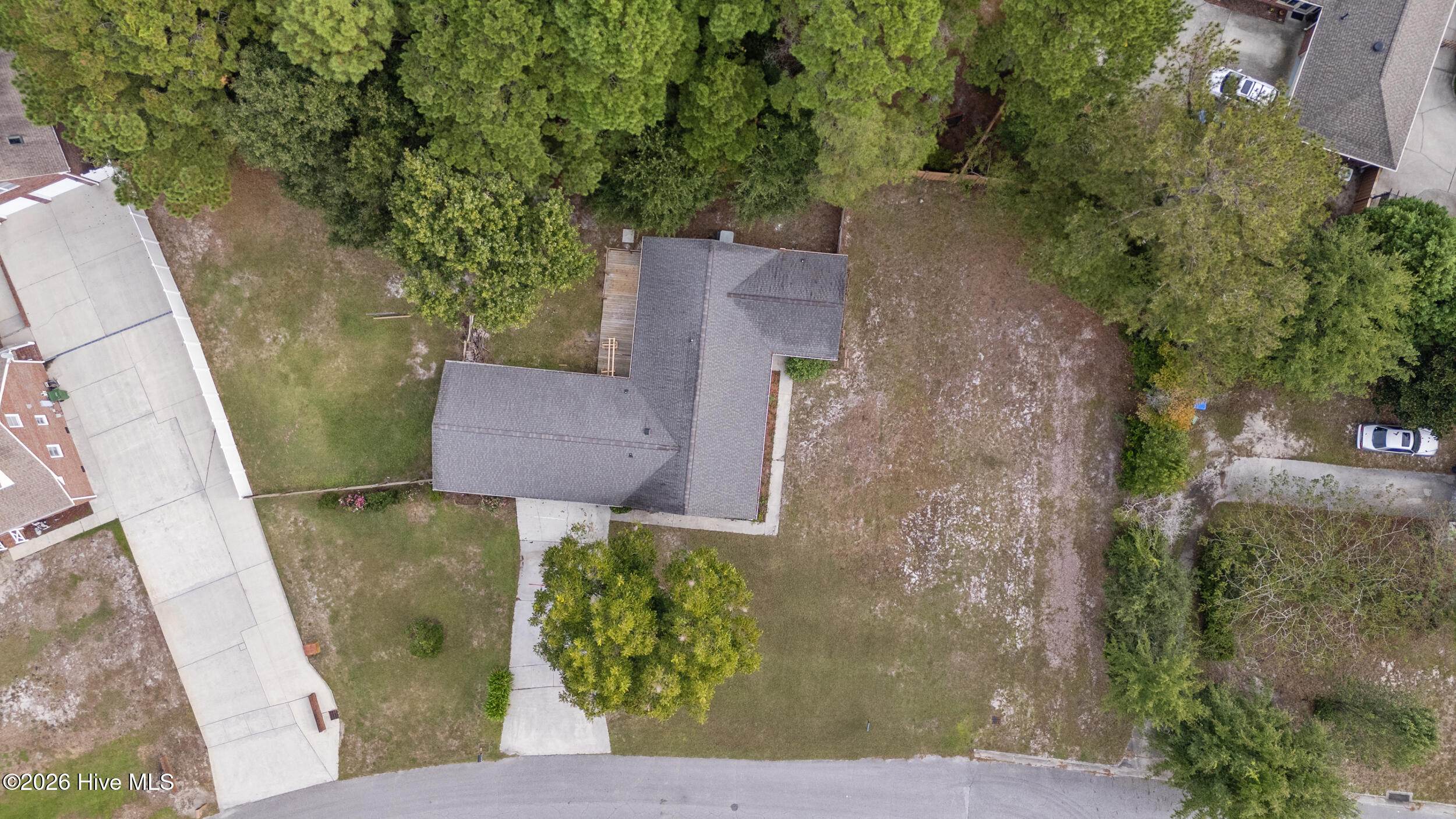 1101 Hunting Ridge Road Property Photo 6