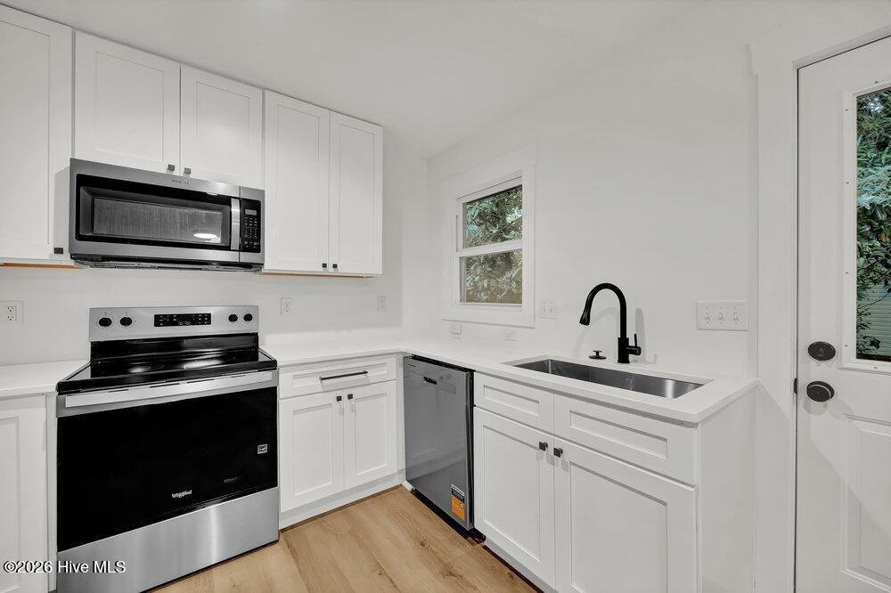 2128 Yaupon Drive Property Photo 10