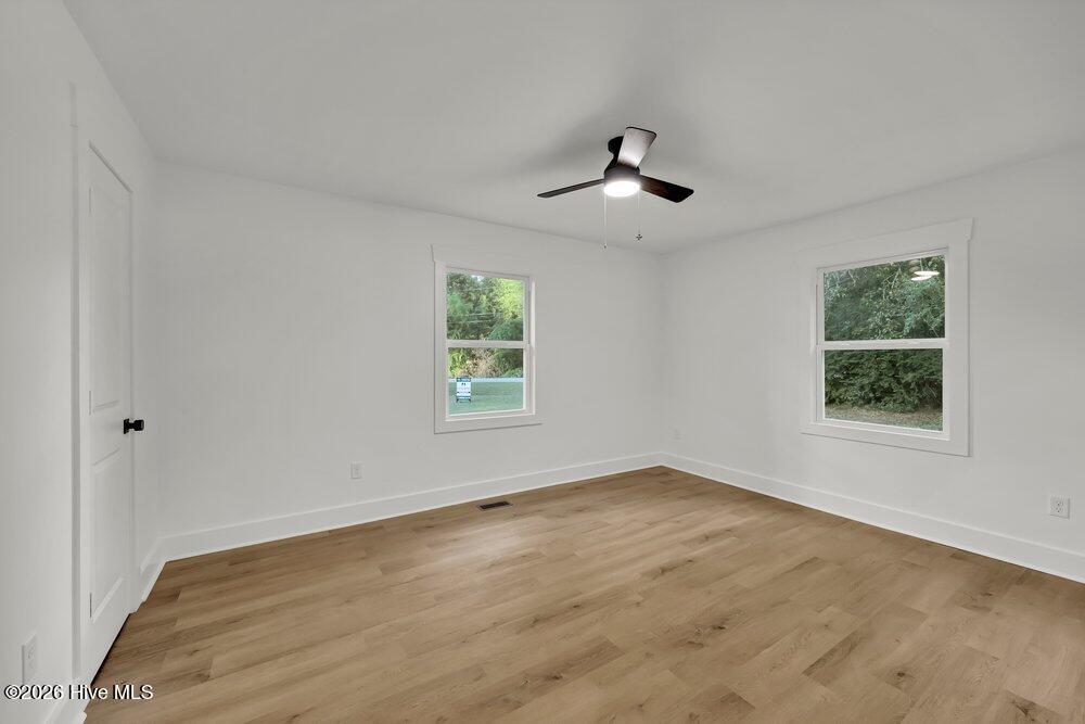 2128 Yaupon Drive Property Photo 13