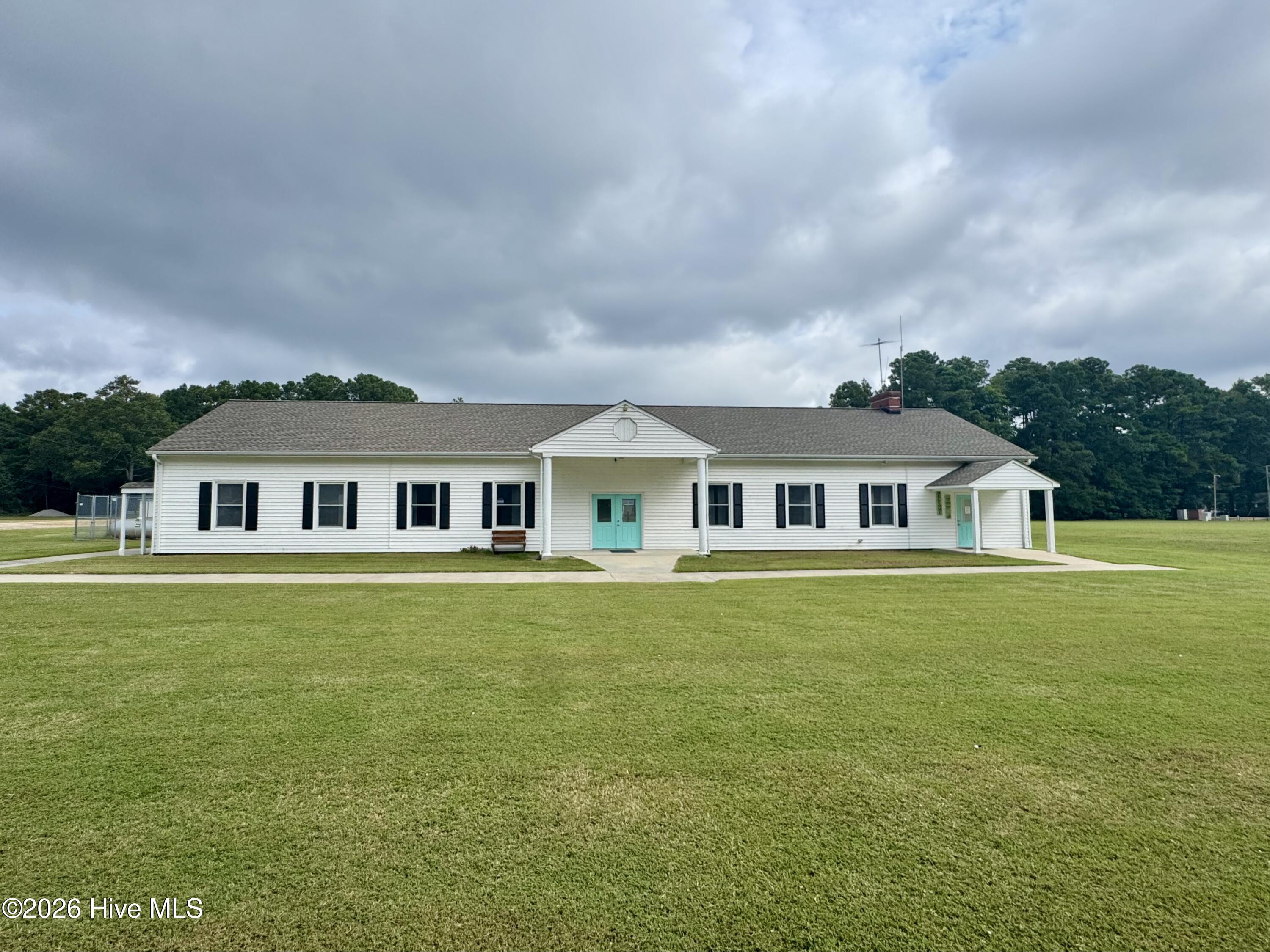 50 Property Photo 19