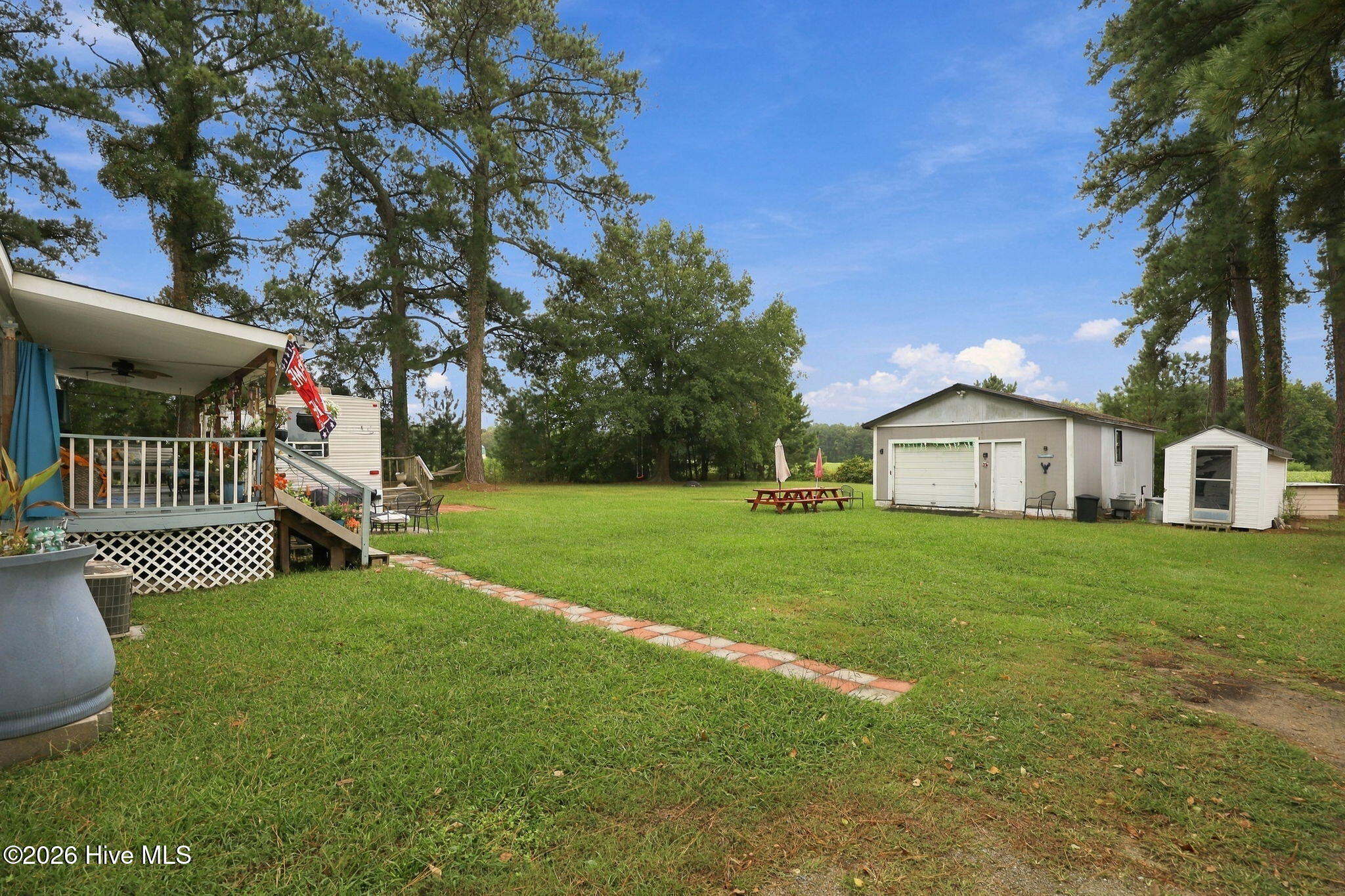 727 Ball Road Property Photo 4