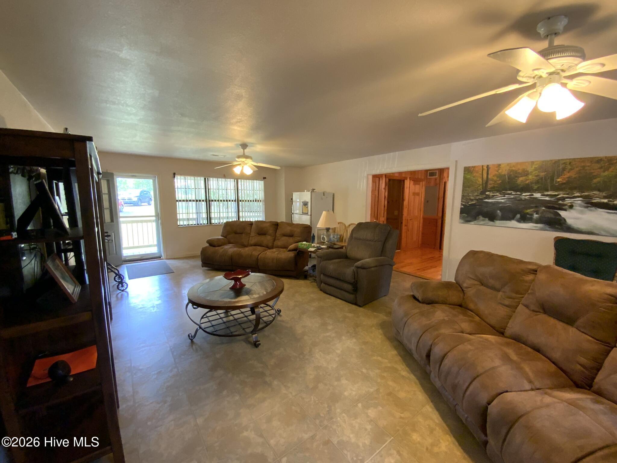 490 Nichols Road Property Photo 5