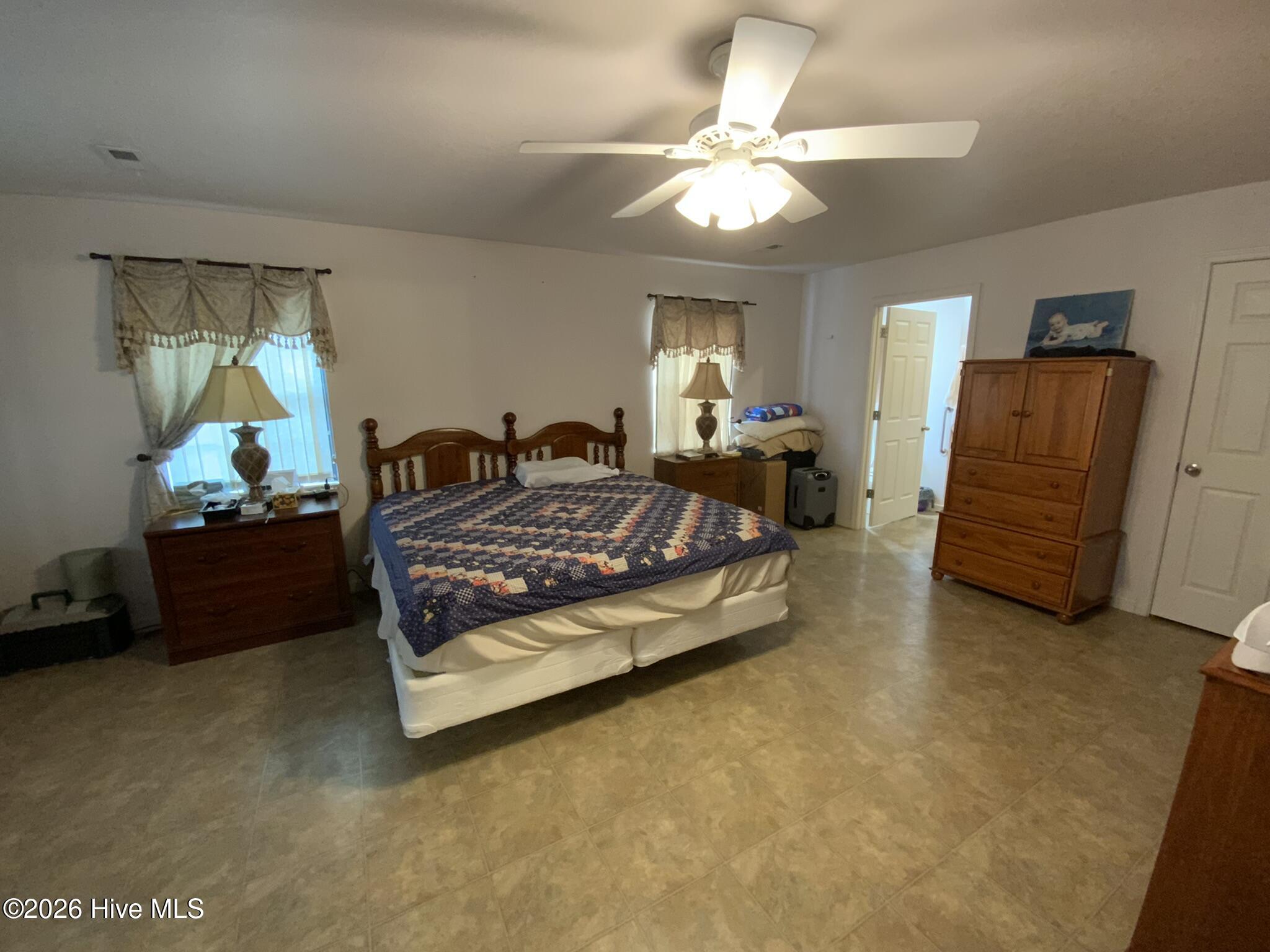 490 Nichols Road Property Photo 8