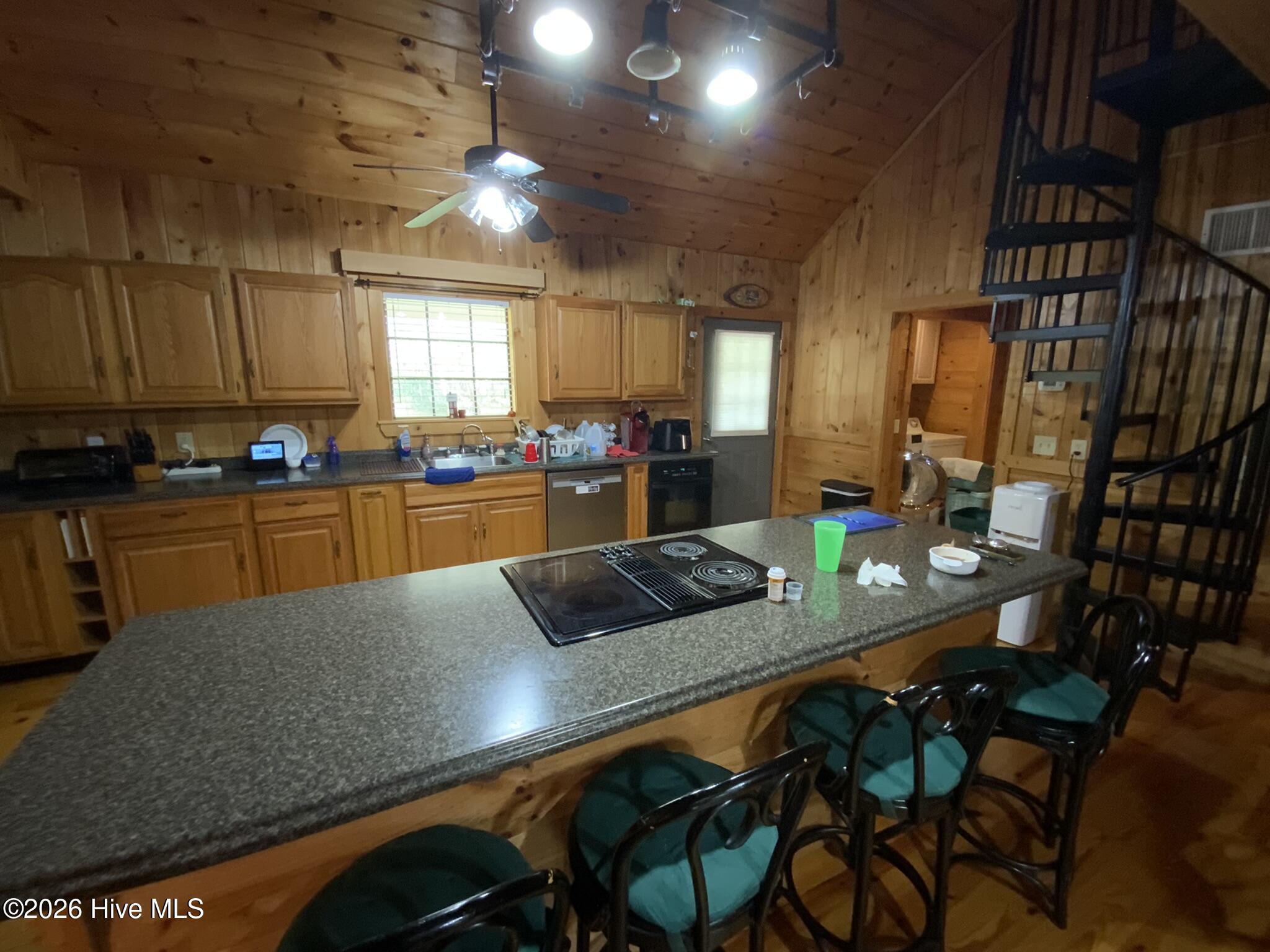 490 Nichols Road Property Photo 17