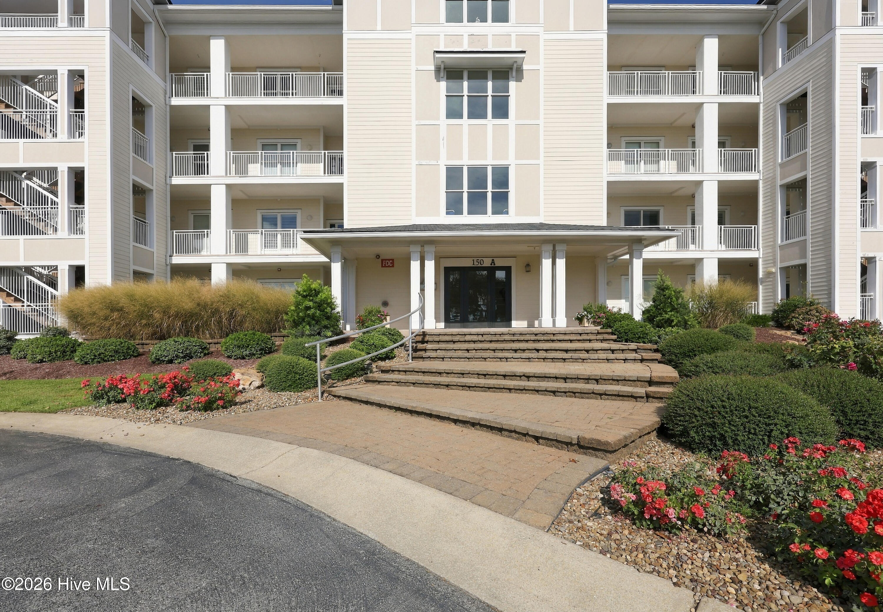 150 Lands End Court A42 Property Photo 4