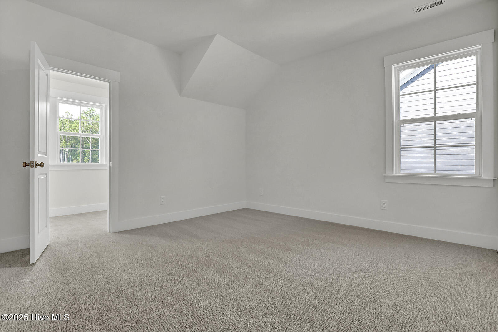 532 Heart Pine Avenue Property Photo 15