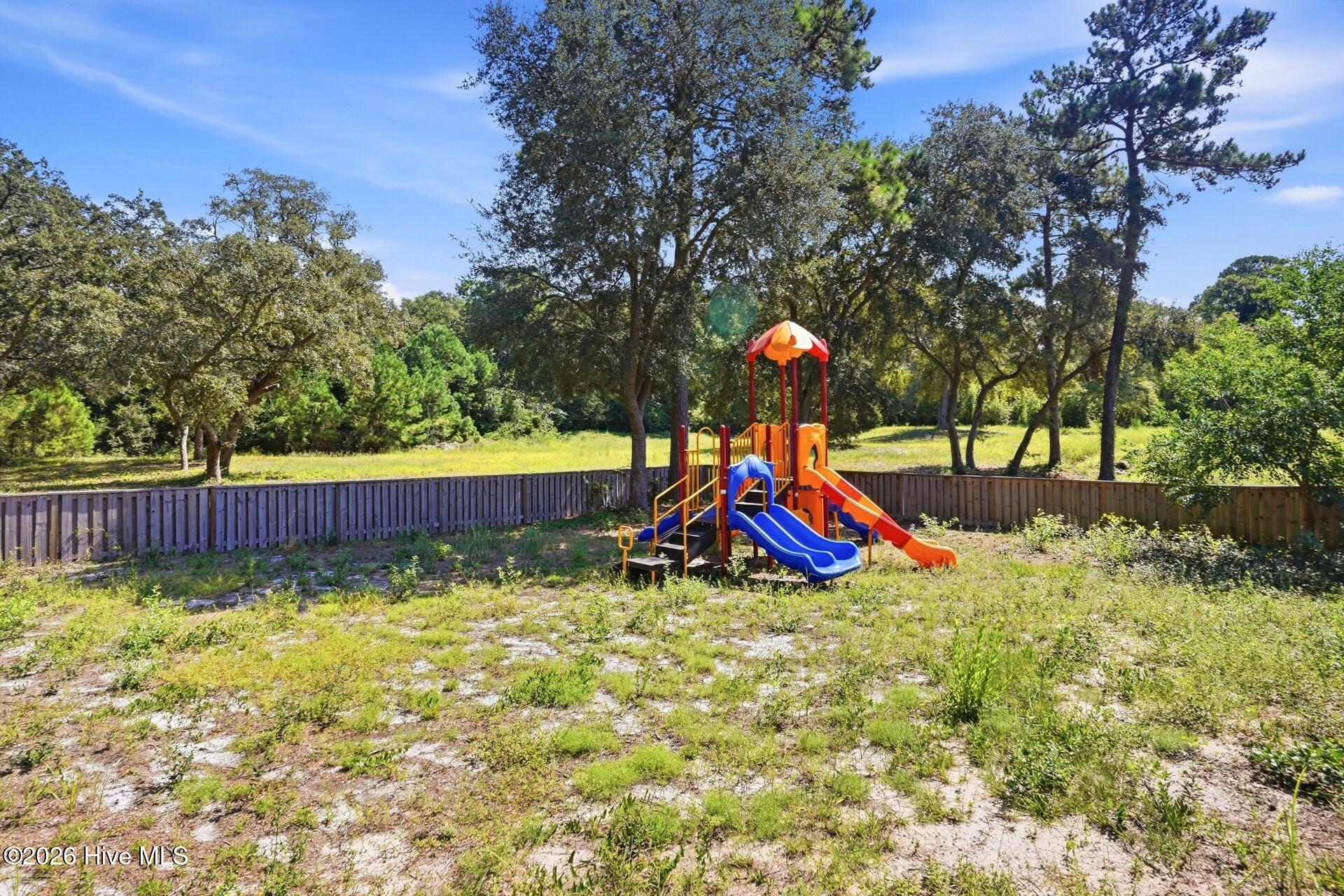 6687 Carolina Beach Road Property Photo 20