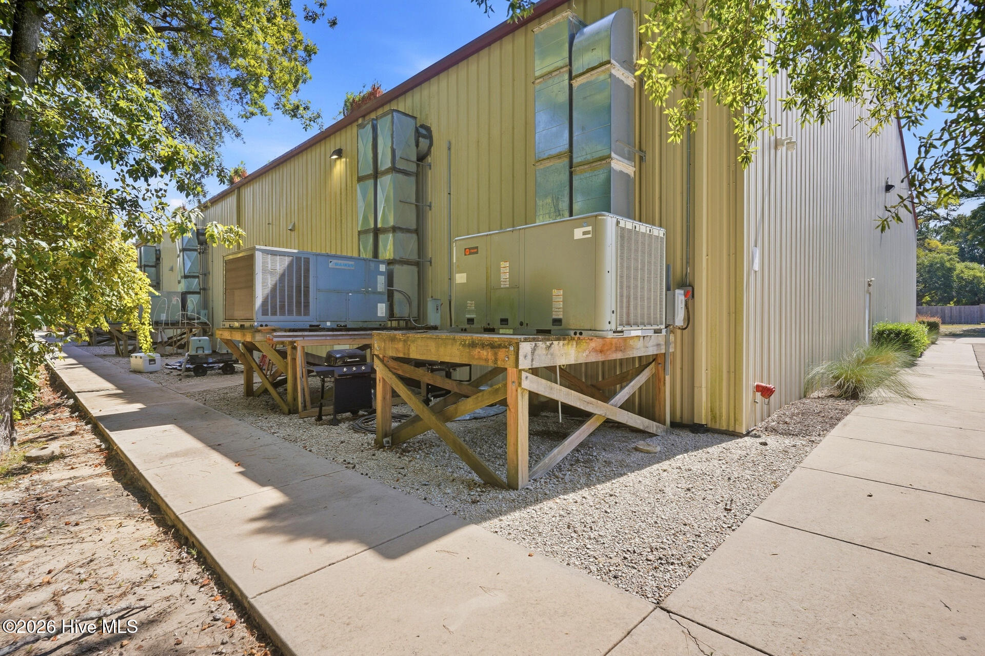 6687 Carolina Beach Road Property Photo 25