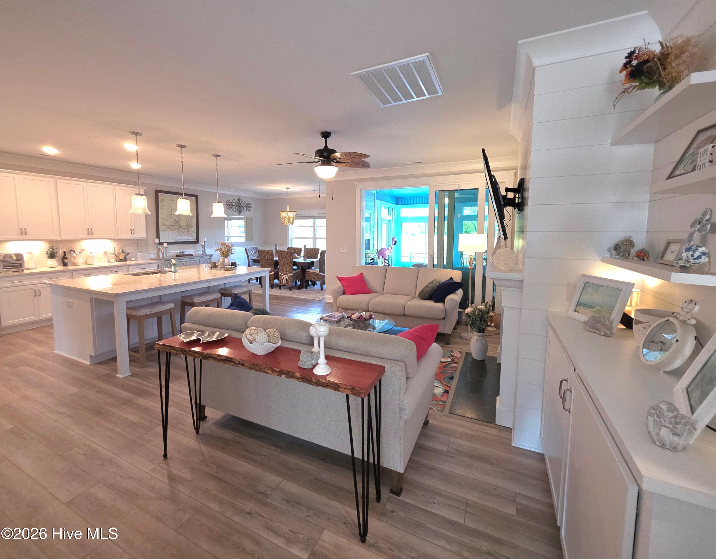 208 Windswept Lane Property Photo 6