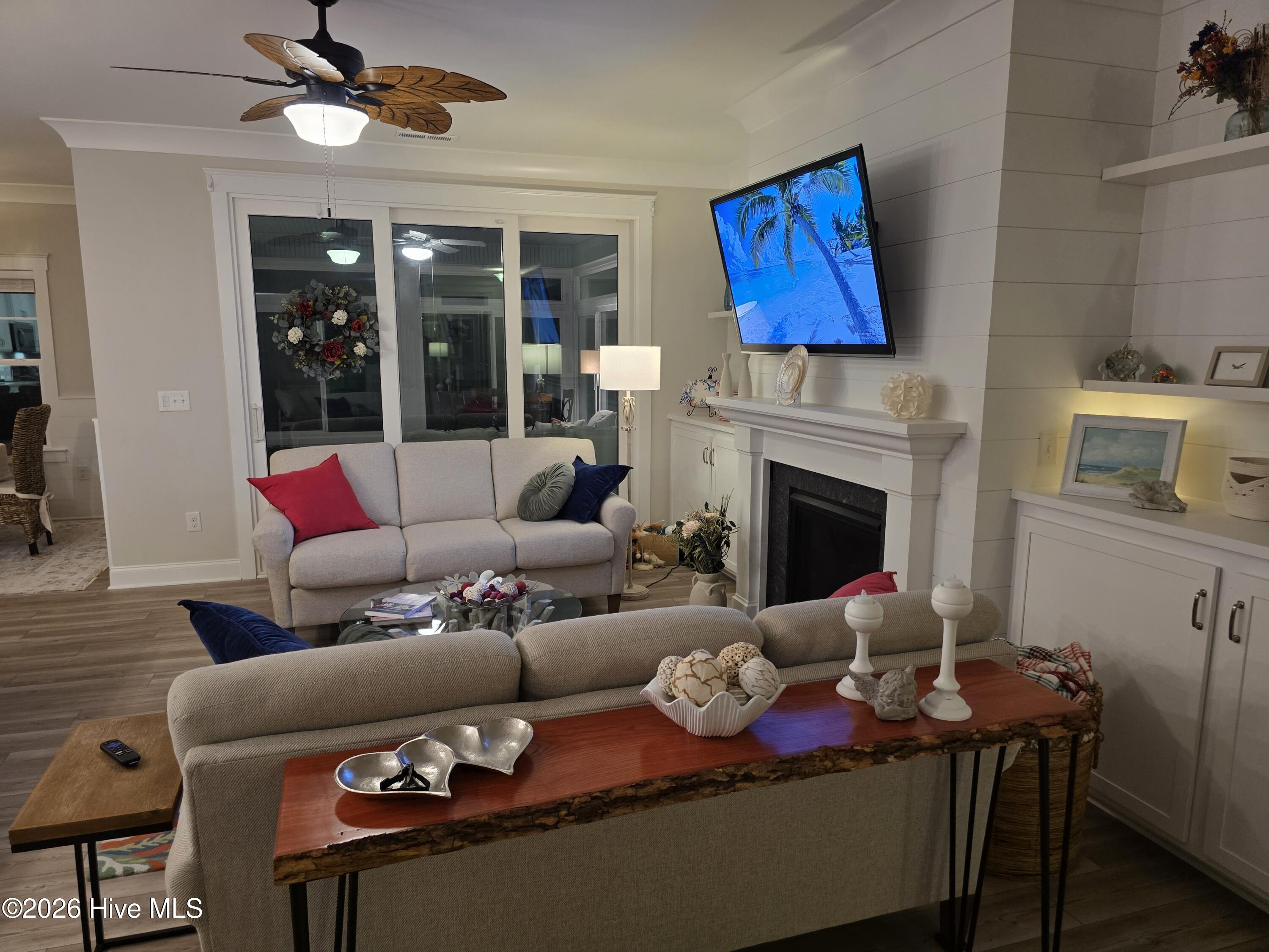 208 Windswept Lane Property Photo 8