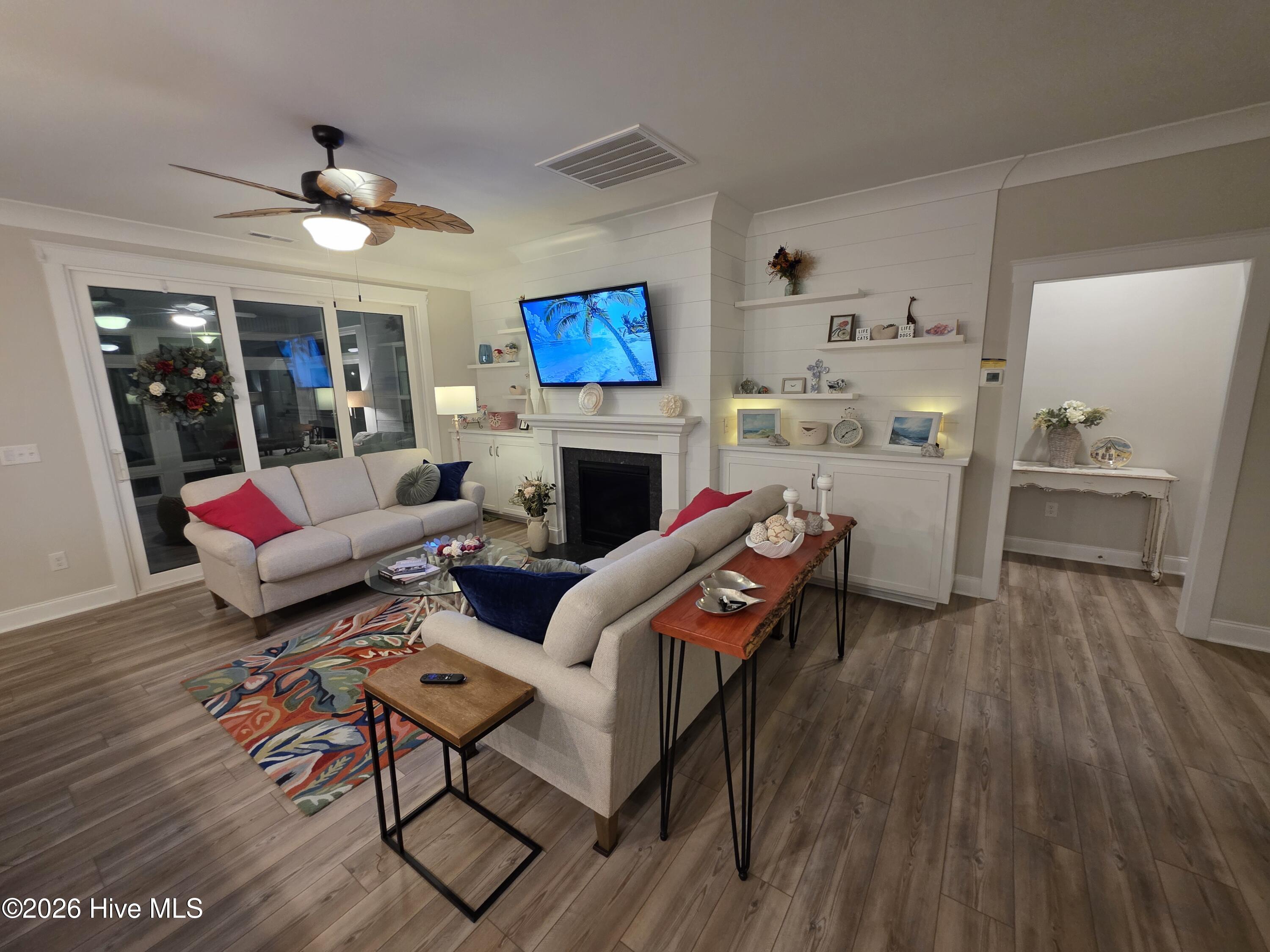 208 Windswept Lane Property Photo 9