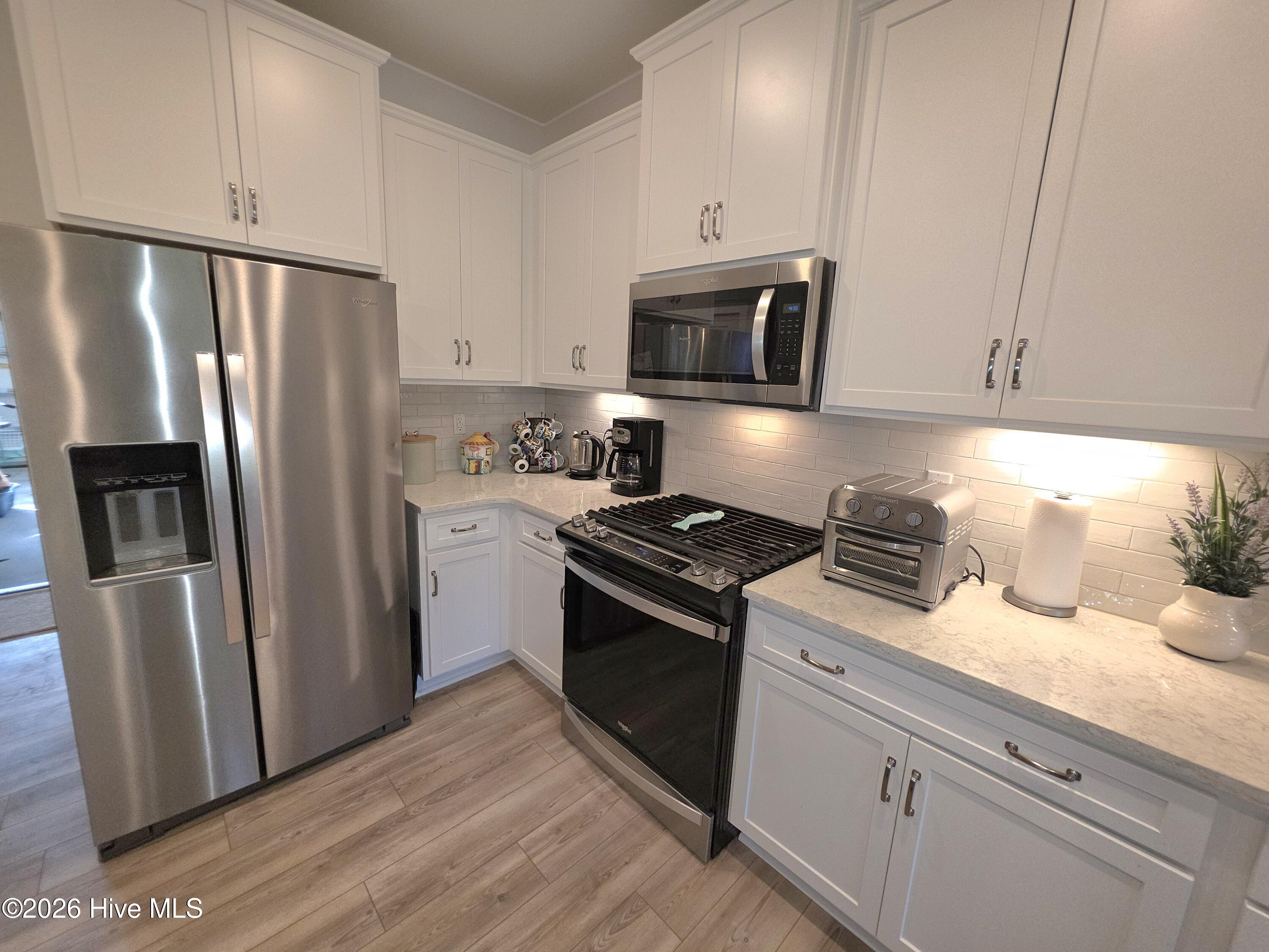 208 Windswept Lane Property Photo 15