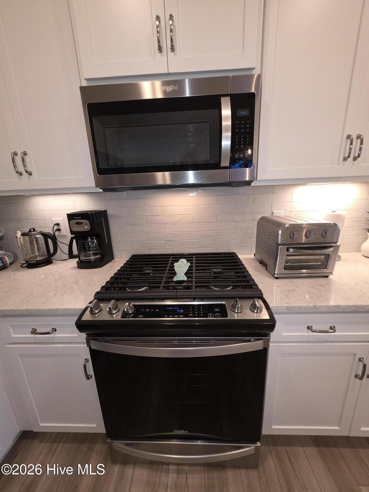 208 Windswept Lane Property Photo 17