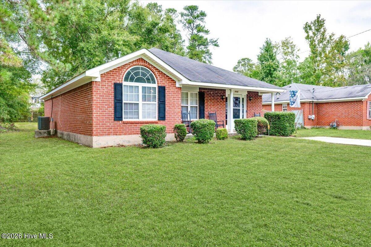 2103 Gatewood Drive Property Photo 4