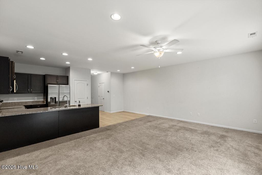 19 Aspen Road Property Photo 7