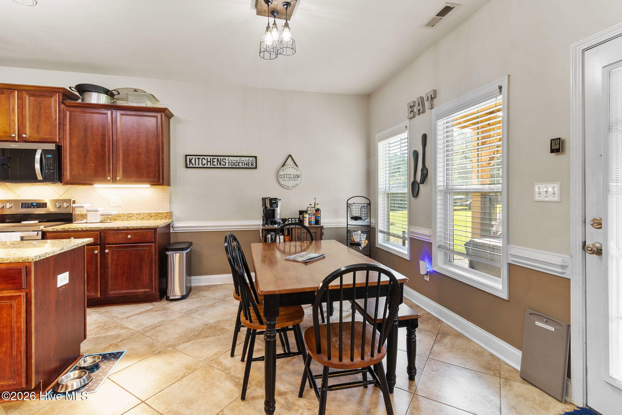 146 Islay Drive Property Photo 16