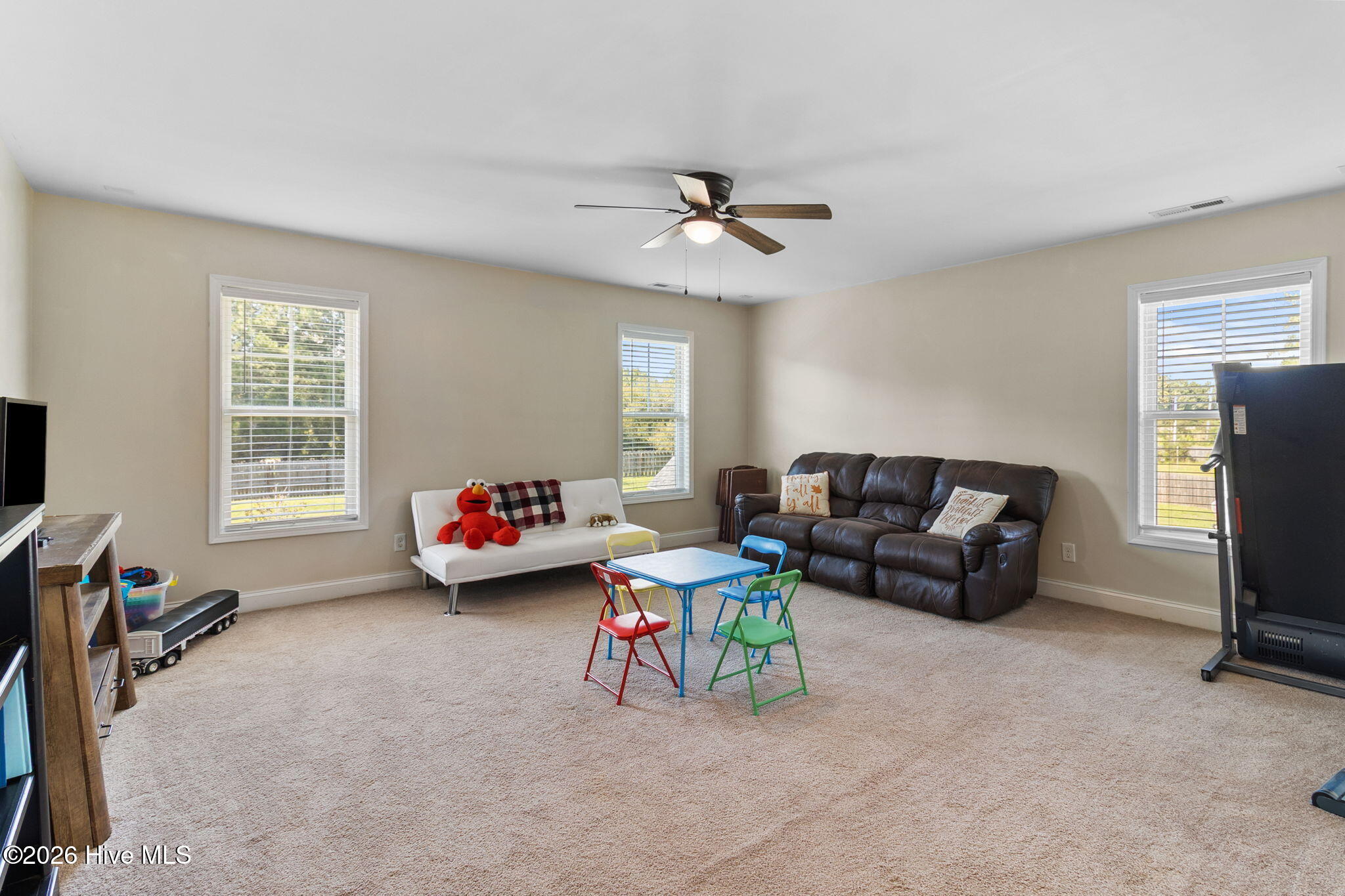 146 Islay Drive Property Photo 33