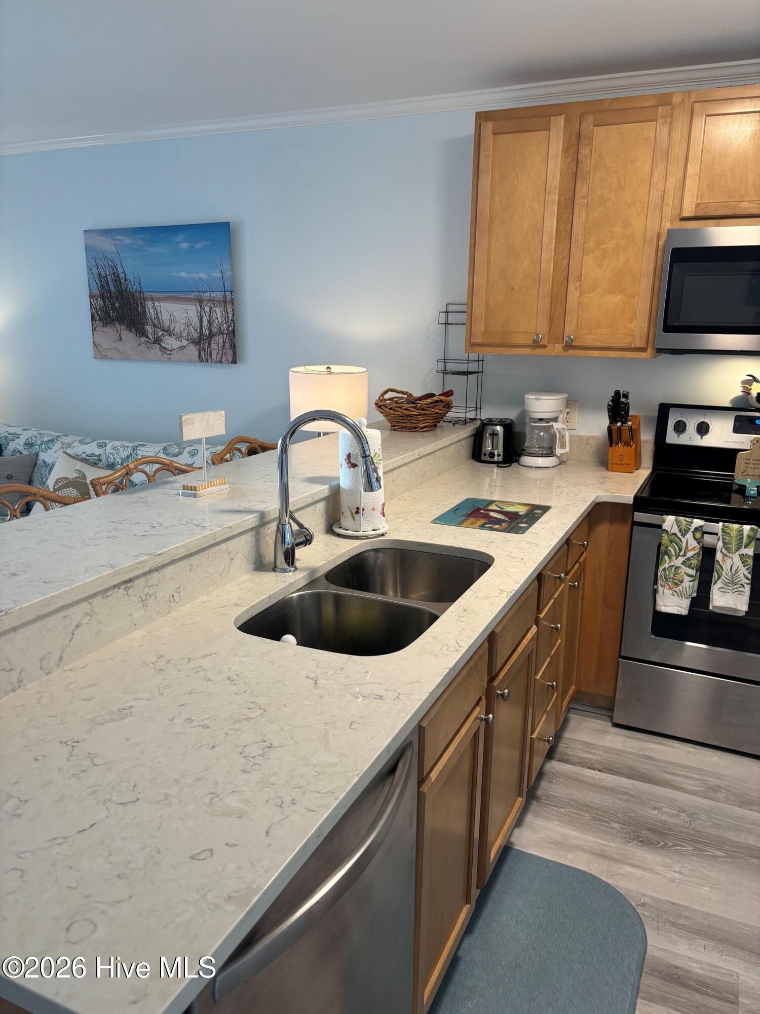 1615 Carolina Beach Avenue N Apt E3 Property Photo 15