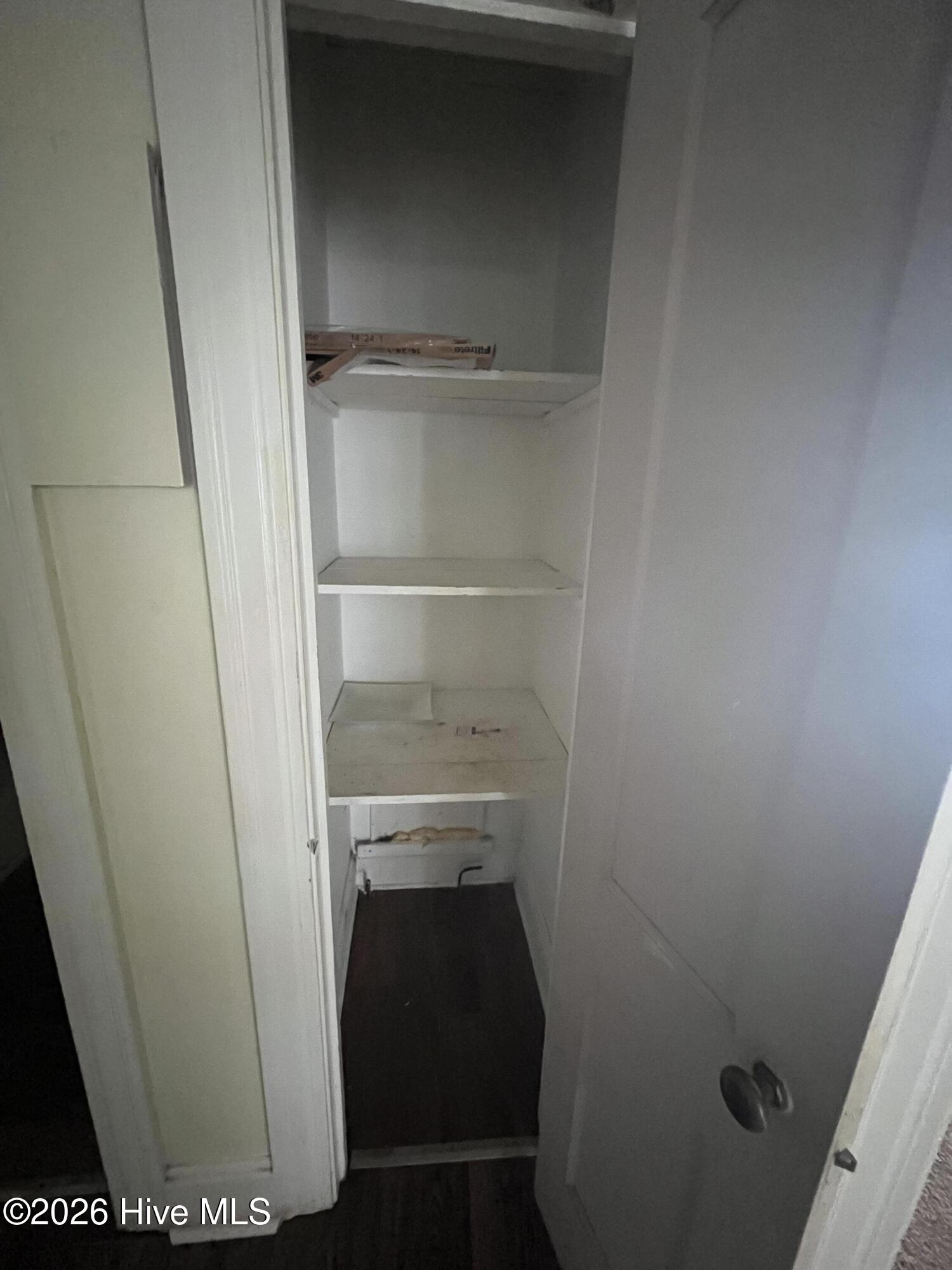 1008 Long Avenue Property Photo 8