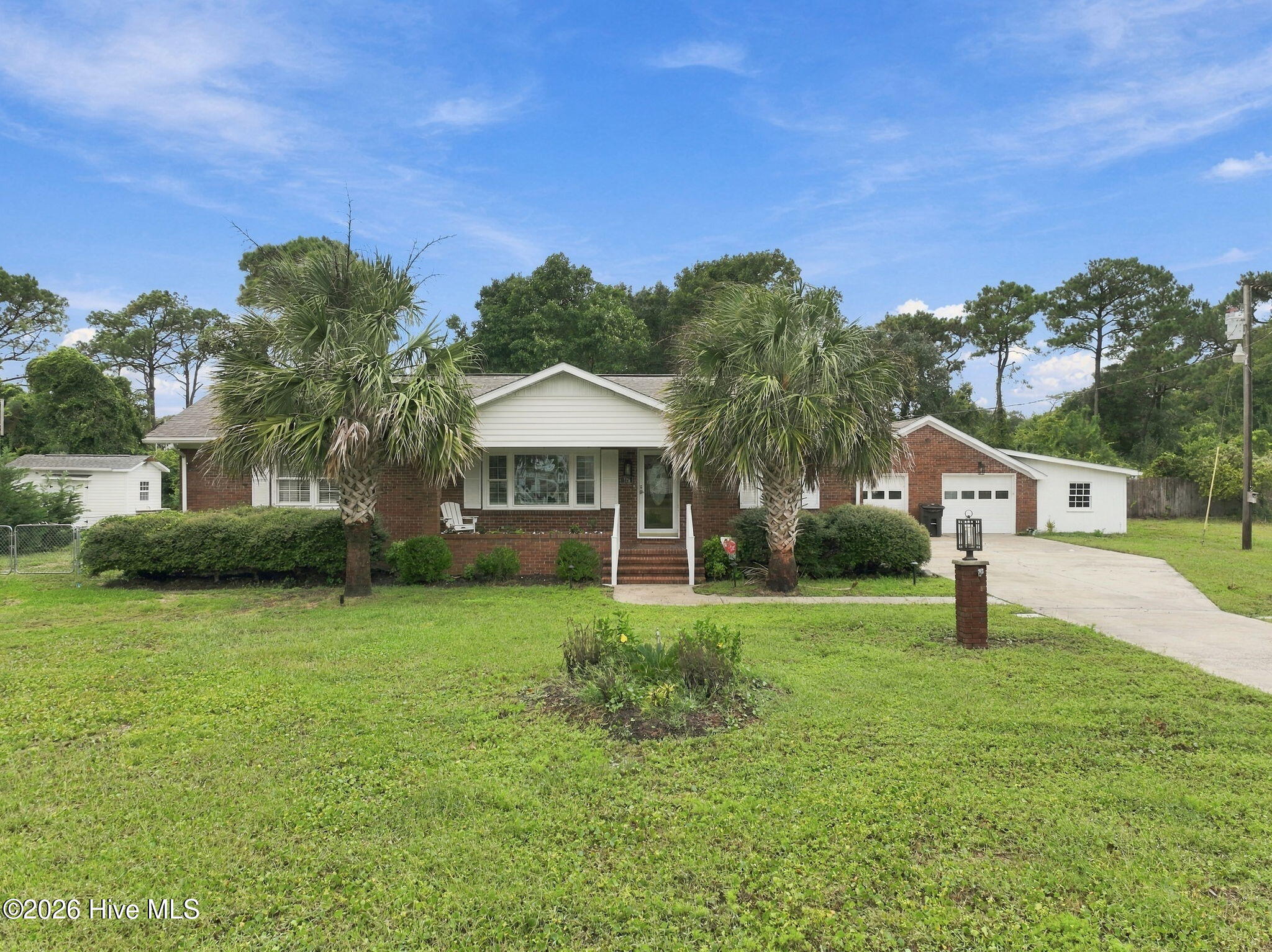 123 Willis Drive Property Photo 1