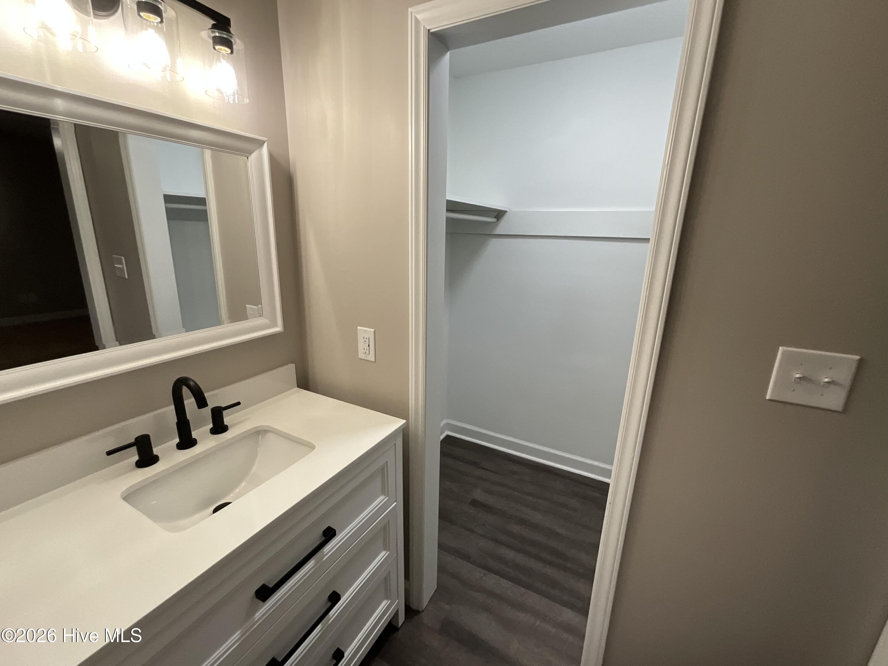 111 Excaliber Drive Property Photo 17