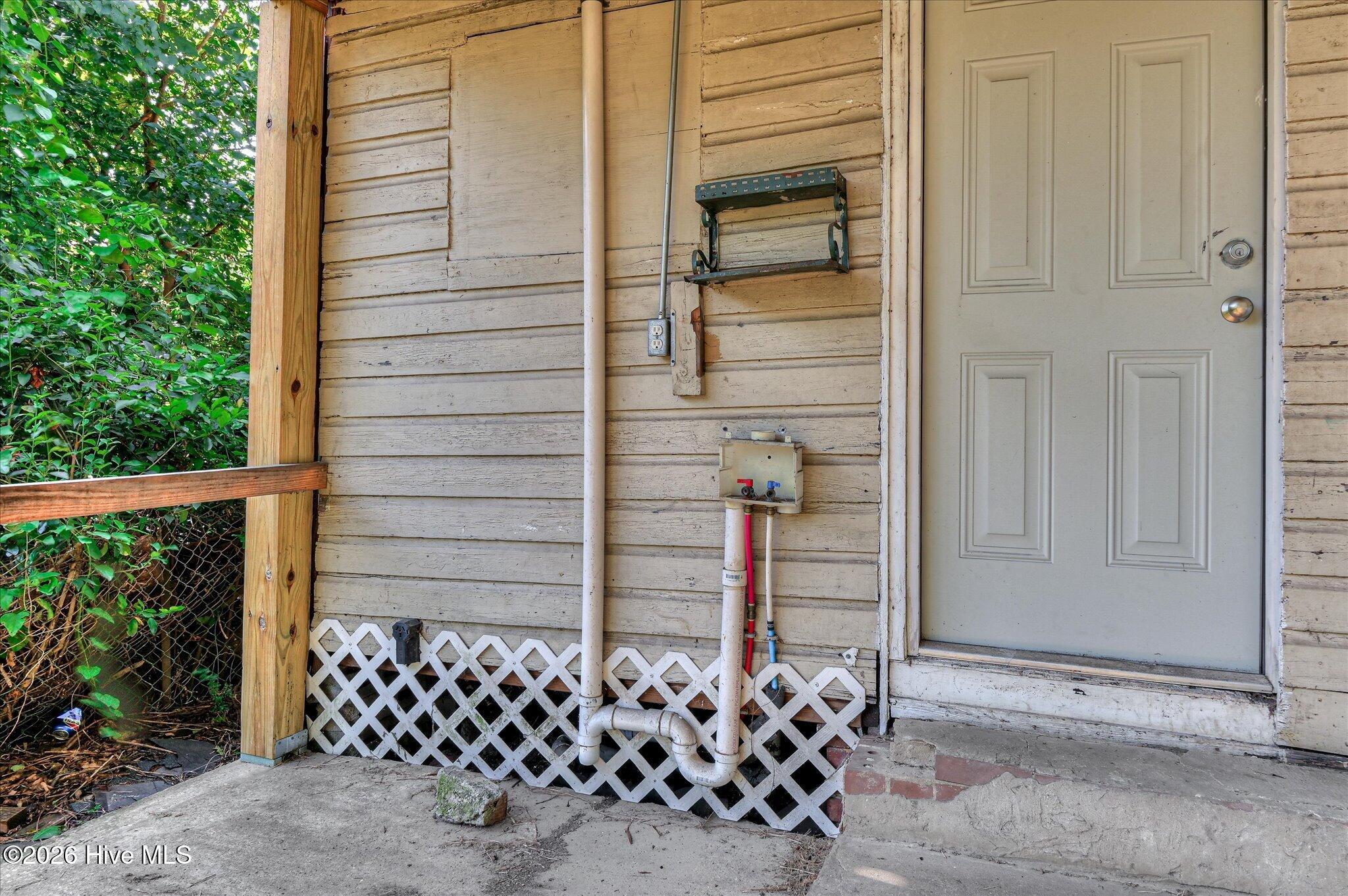 2007 Clark Street Property Photo 28