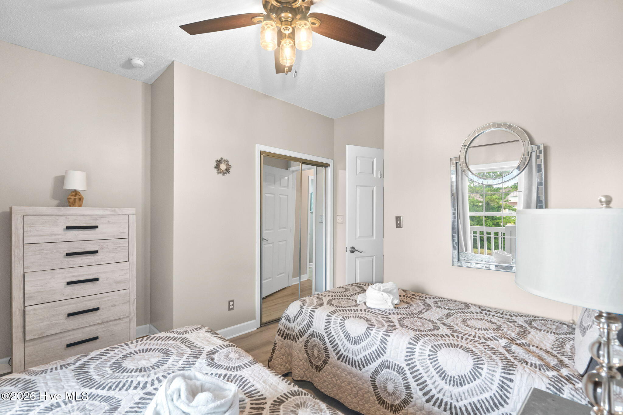 5751 Oyster Catcher Drive Unit 933 Property Photo 18