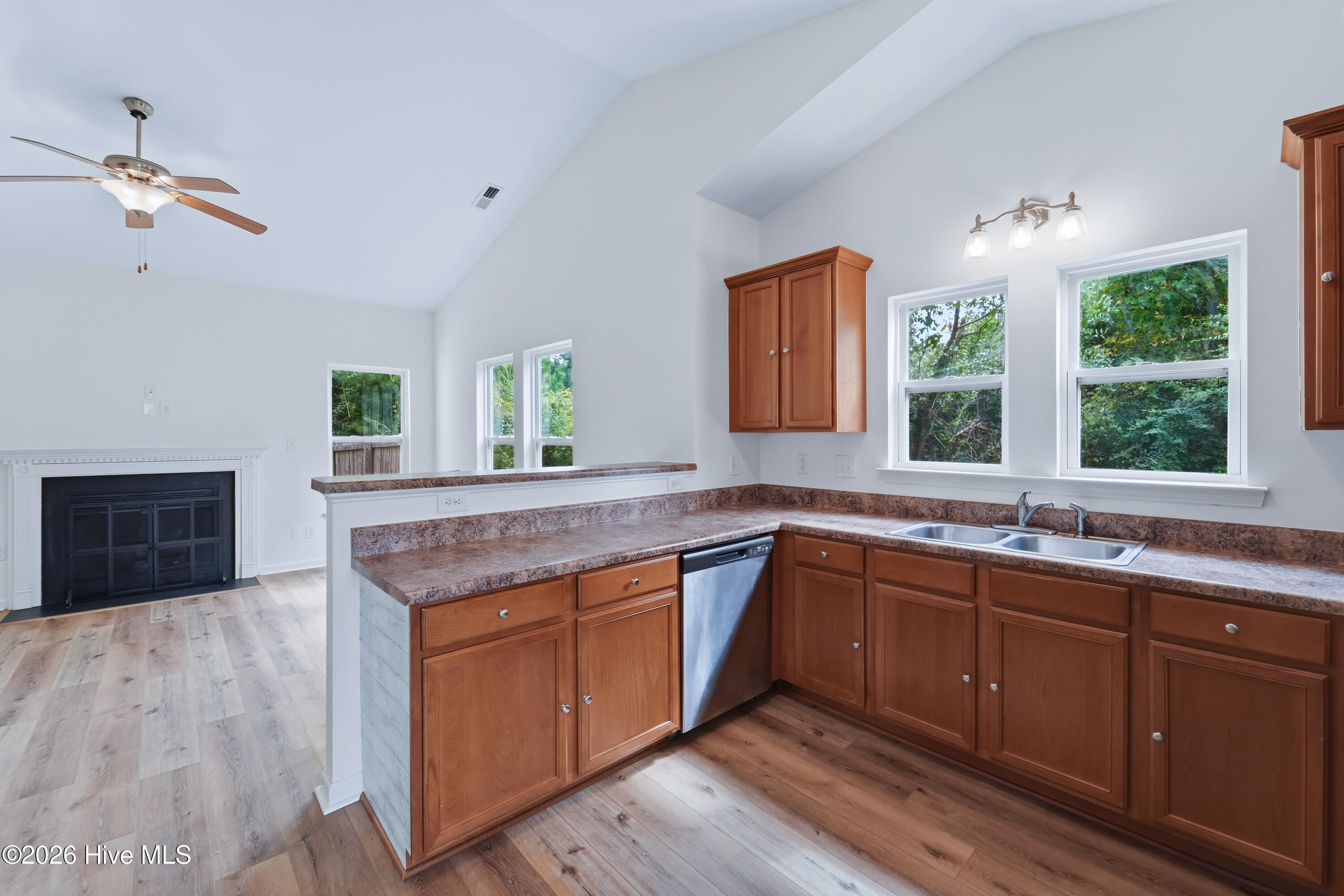 103 Forsythia Court Property Photo 2