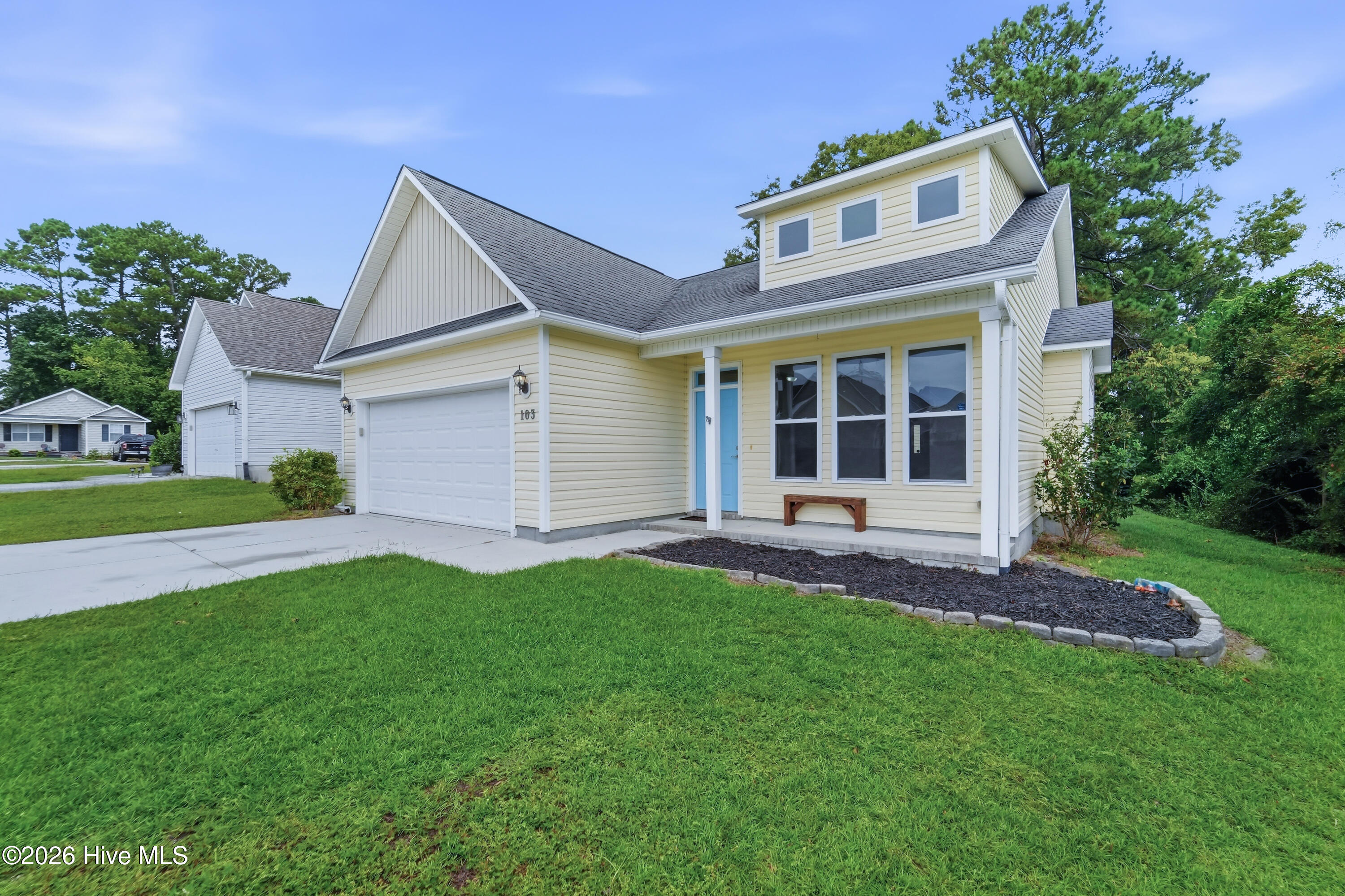 103 Forsythia Court Property Photo 6