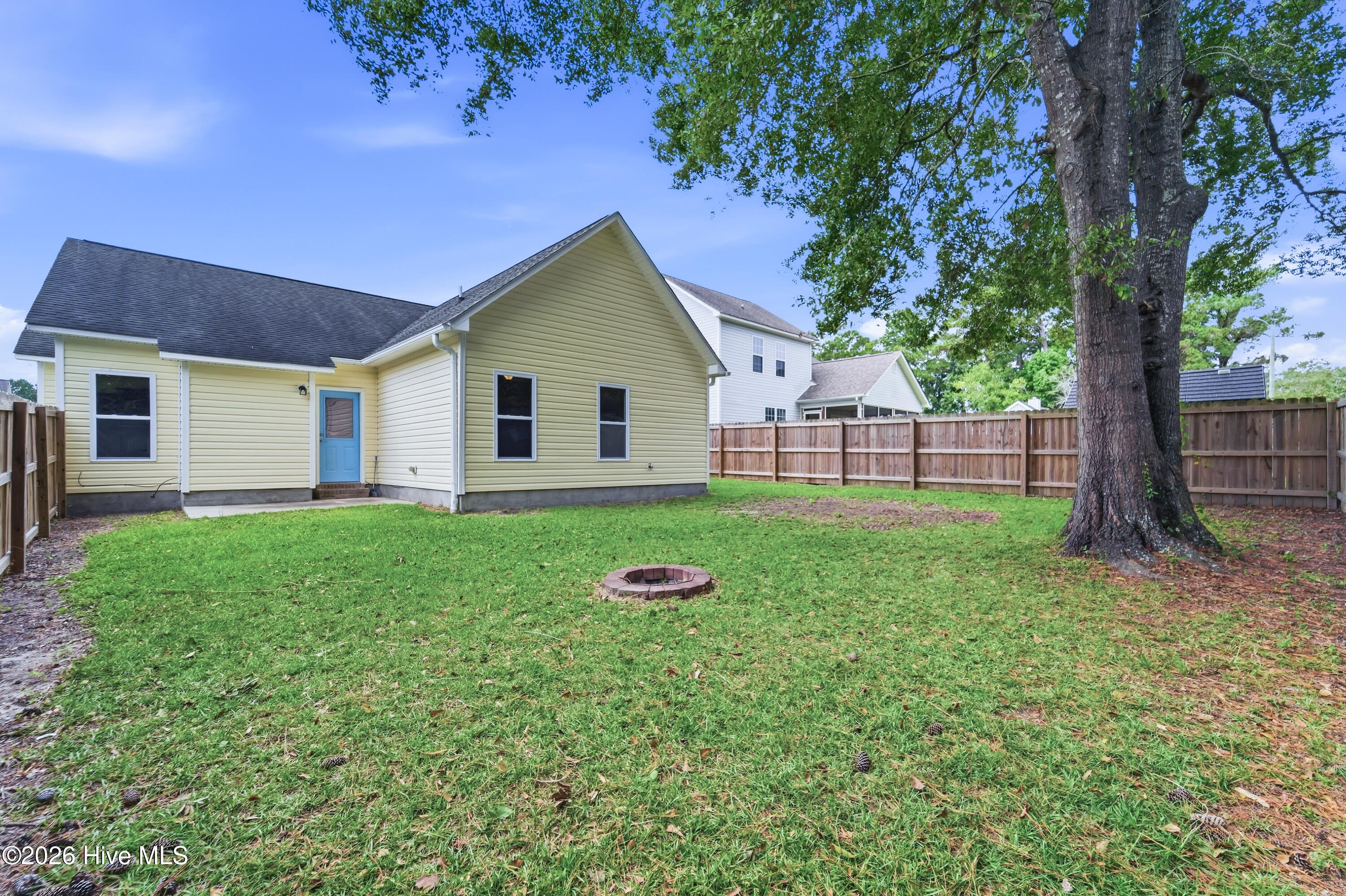 103 Forsythia Court Property Photo 18