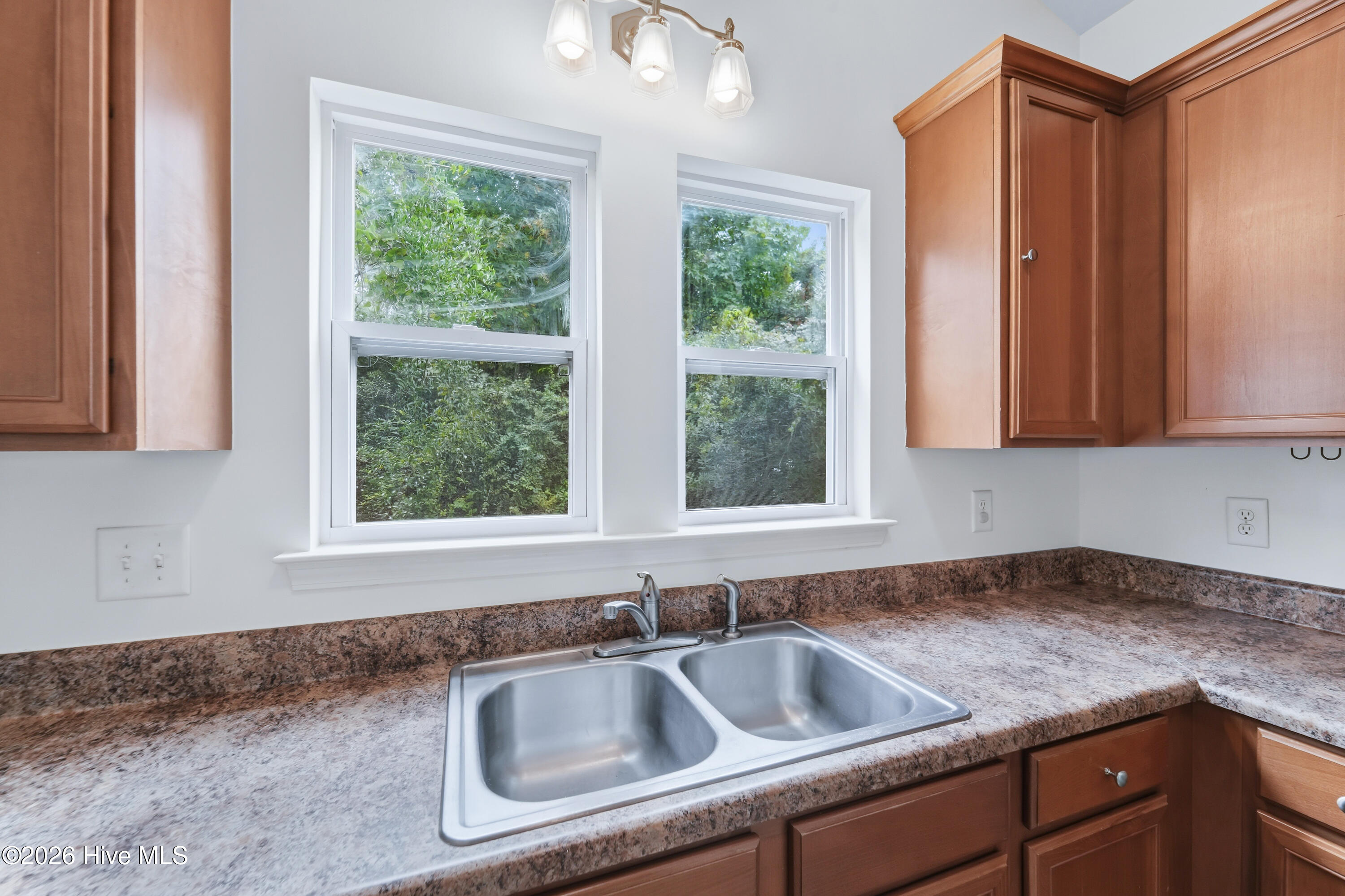 103 Forsythia Court Property Photo 23