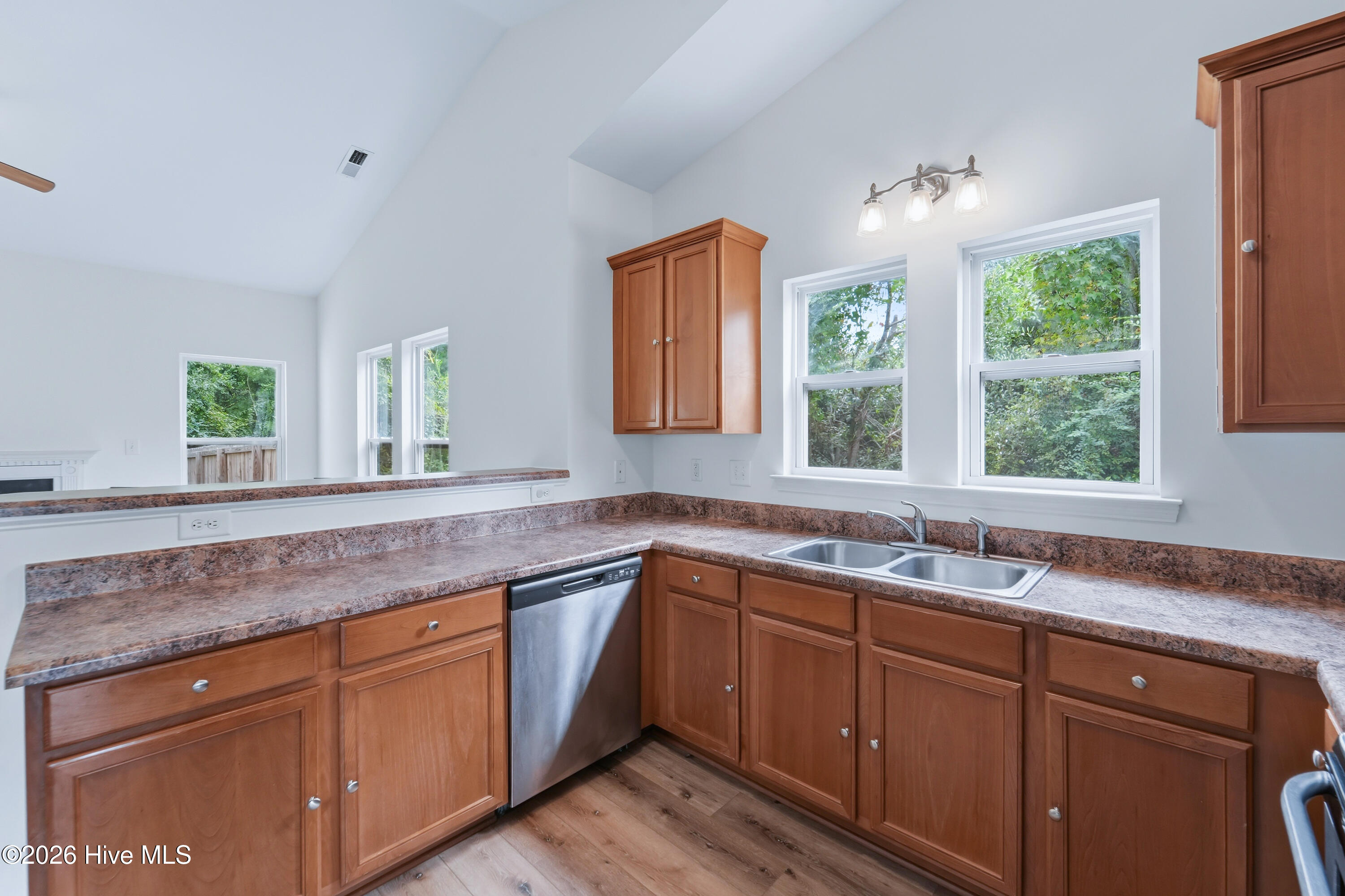 103 Forsythia Court Property Photo 24