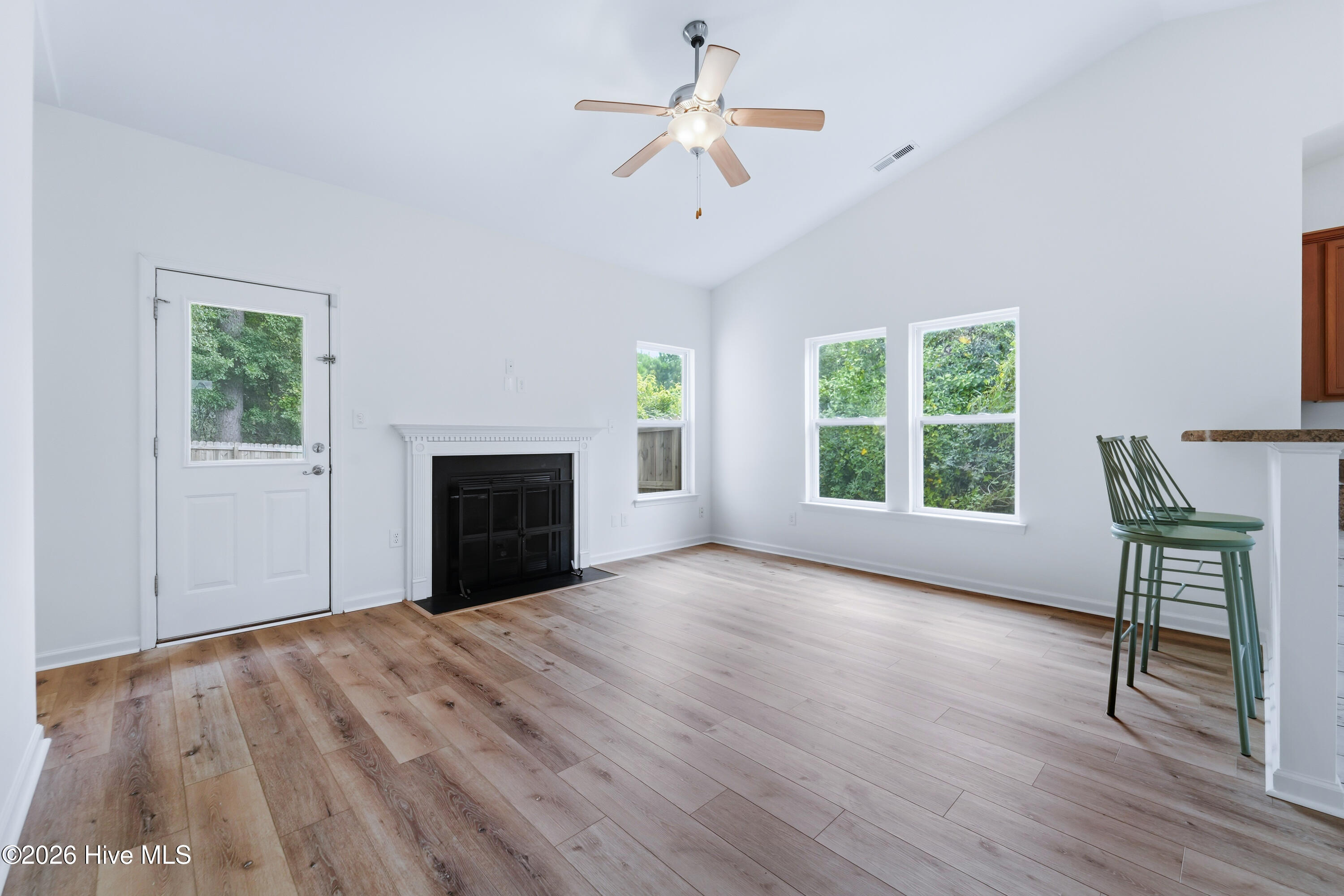 103 Forsythia Court Property Photo 25
