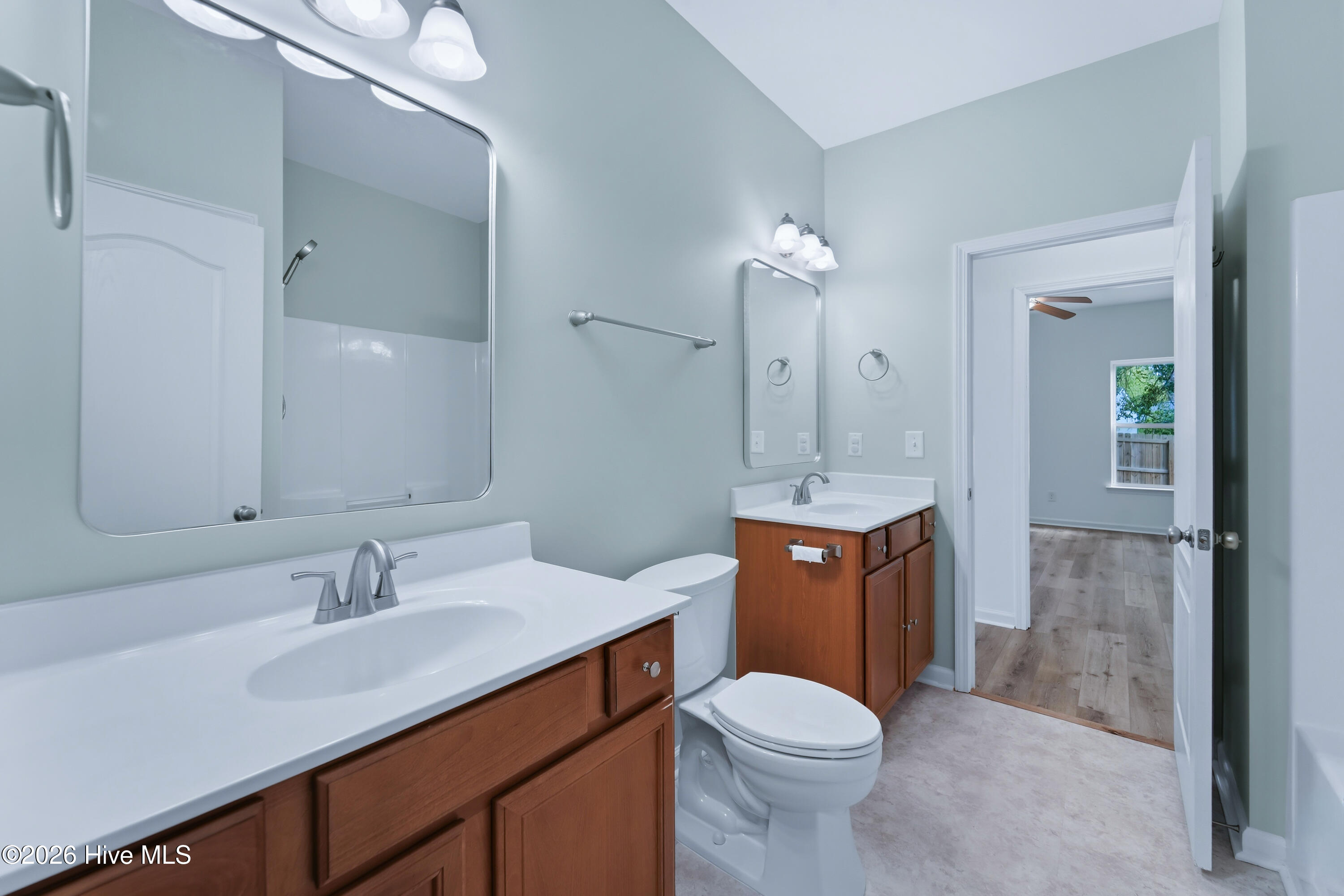 103 Forsythia Court Property Photo 33