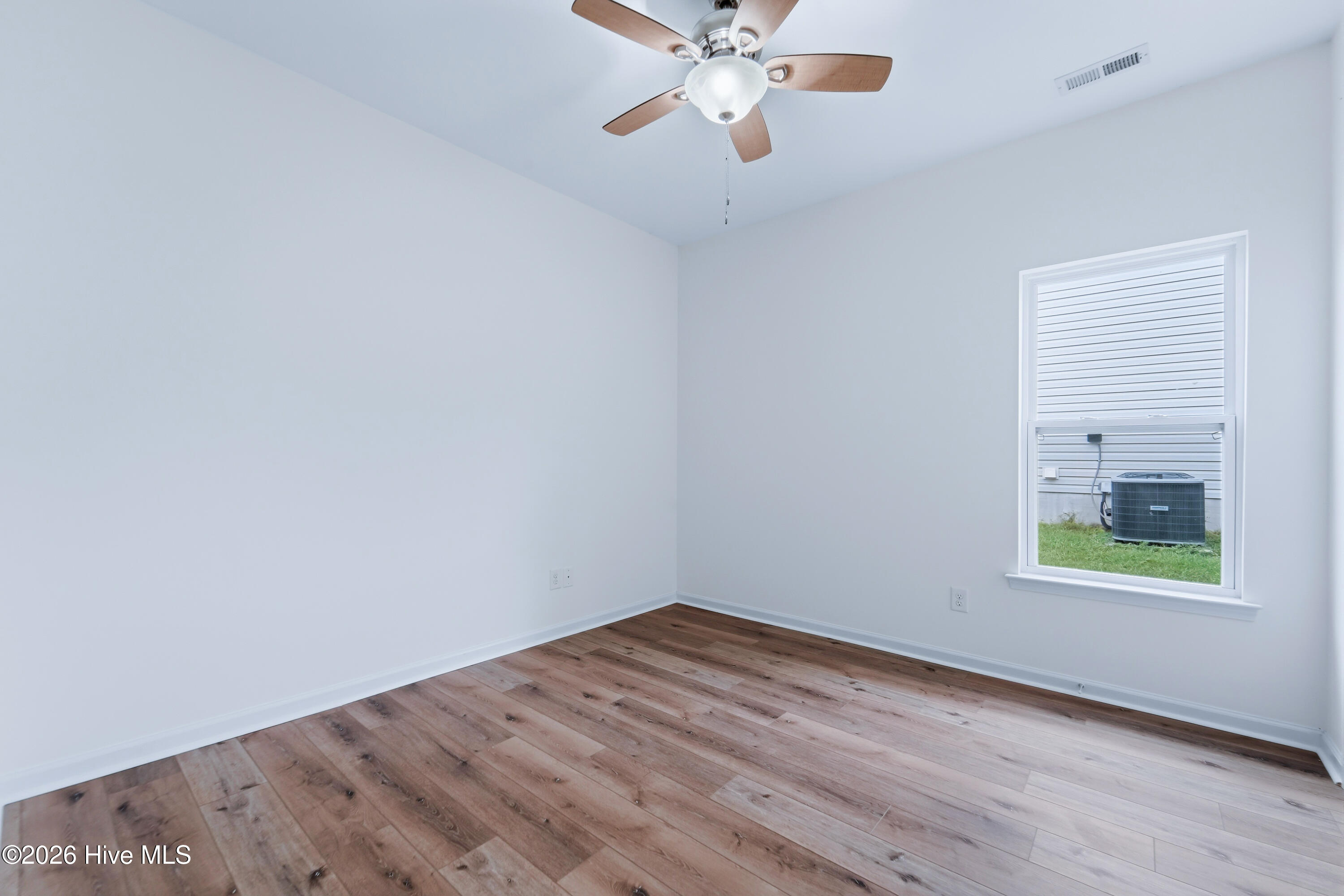 103 Forsythia Court Property Photo 36