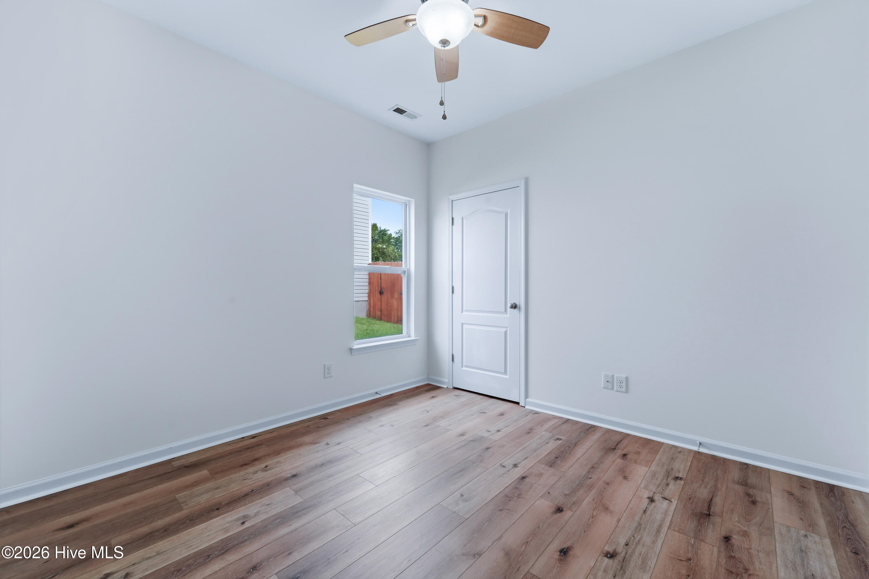 103 Forsythia Court Property Photo 37