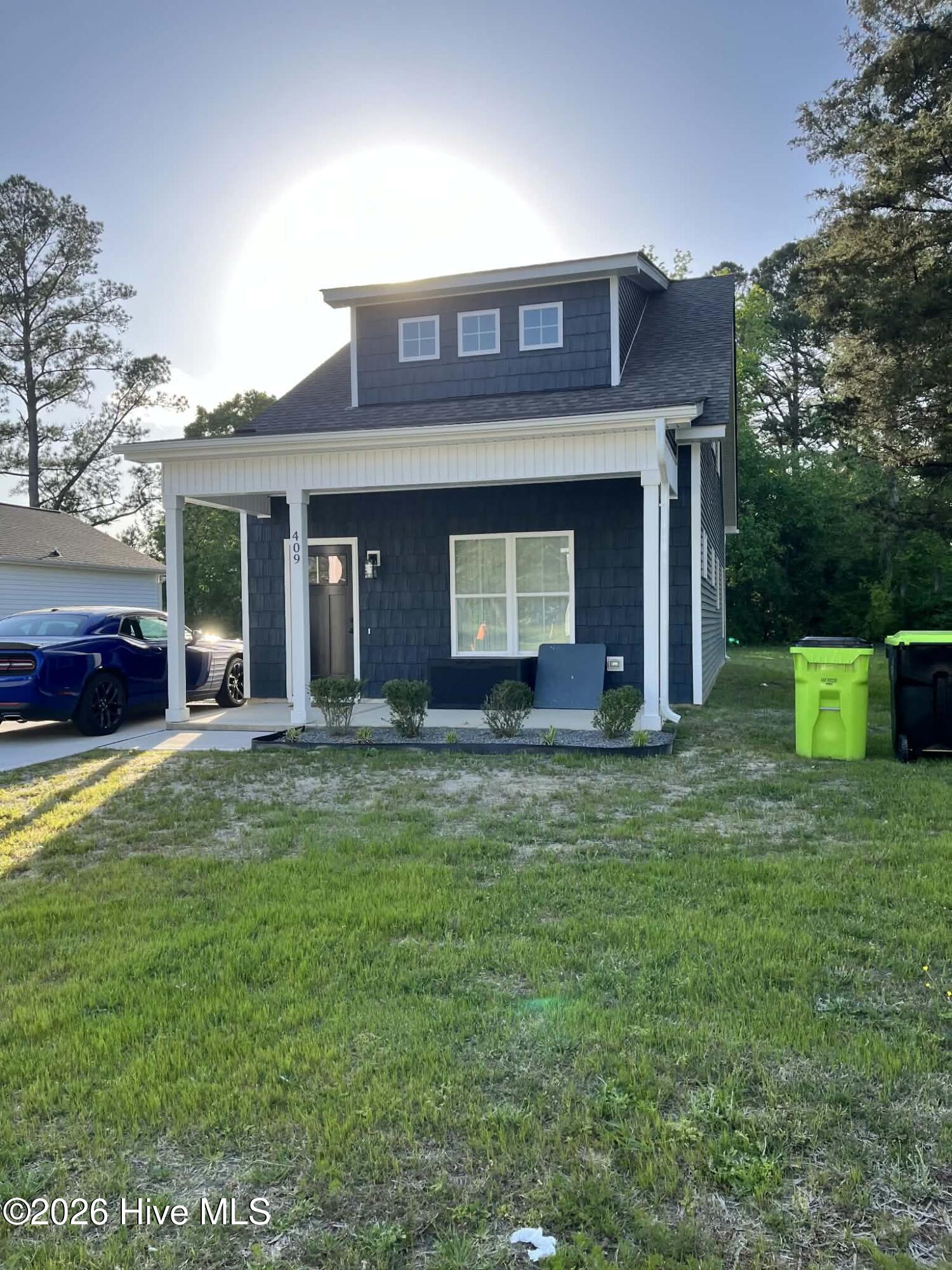 409 S Sycamore Street Property Photo 1