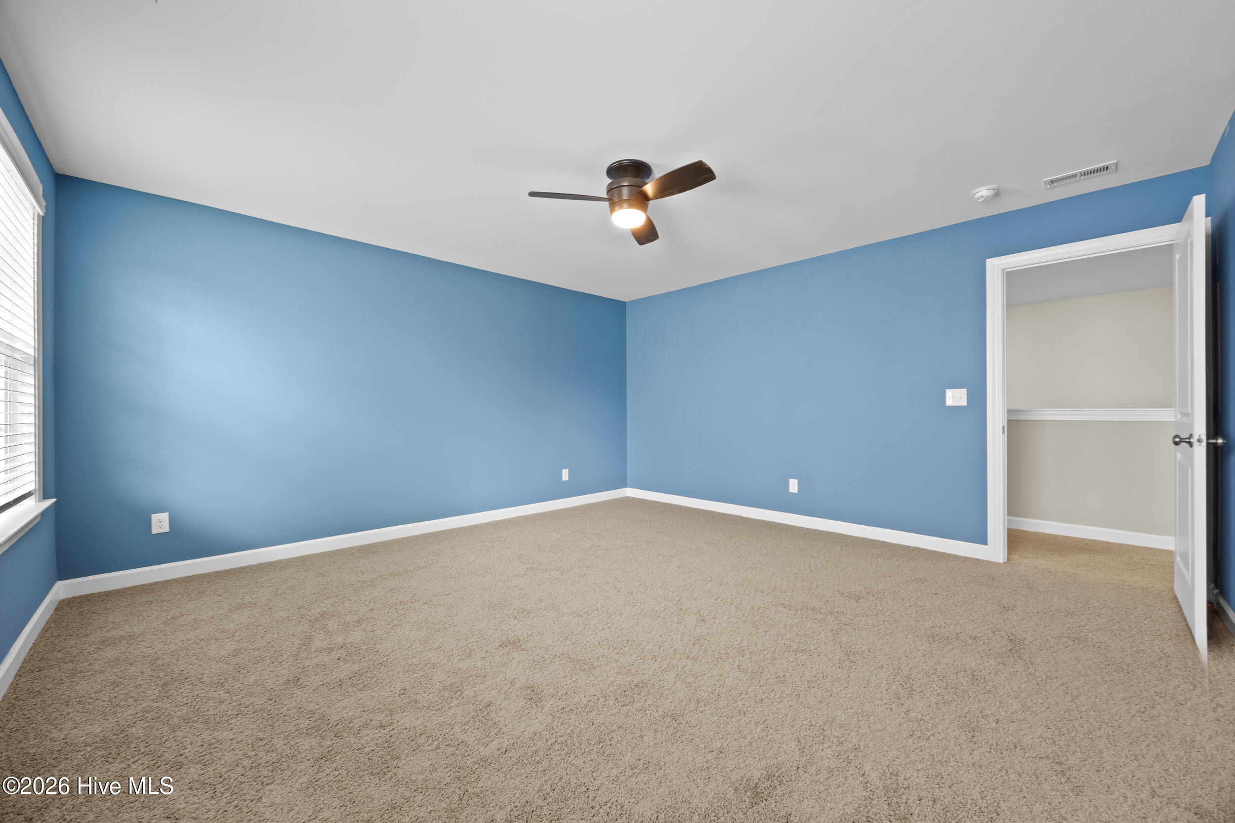439 Sugar Cove Property Photo 35