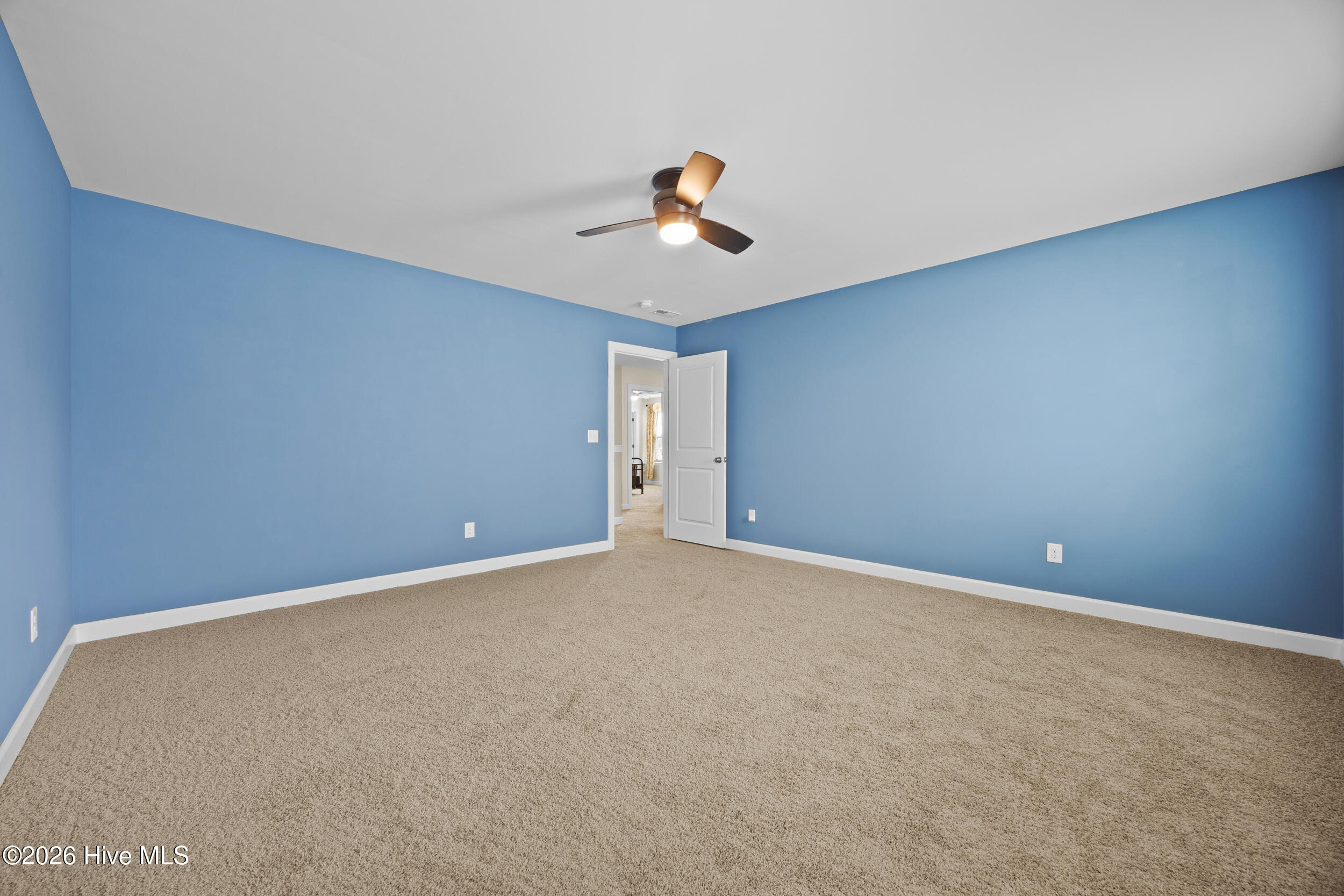 439 Sugar Cove Property Photo 36