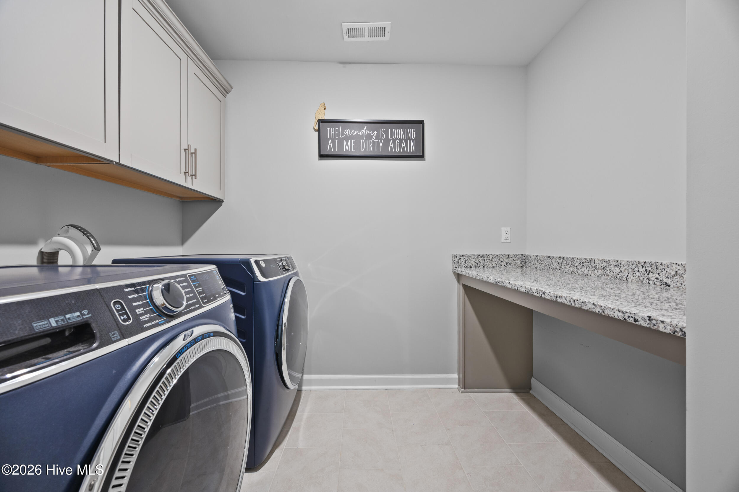 439 Sugar Cove Property Photo 37