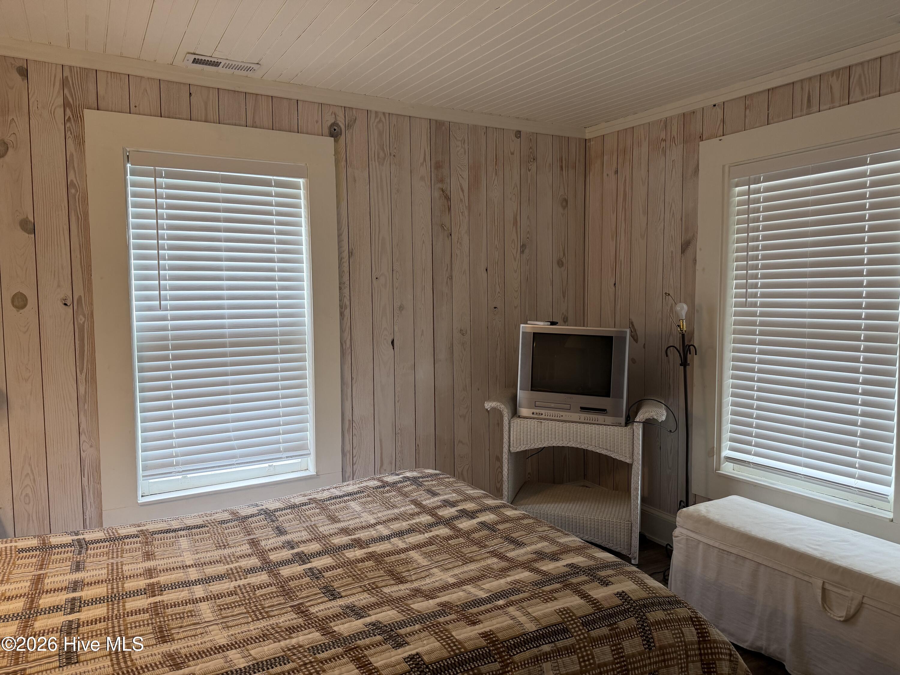 110 Morris Drive Property Photo 15