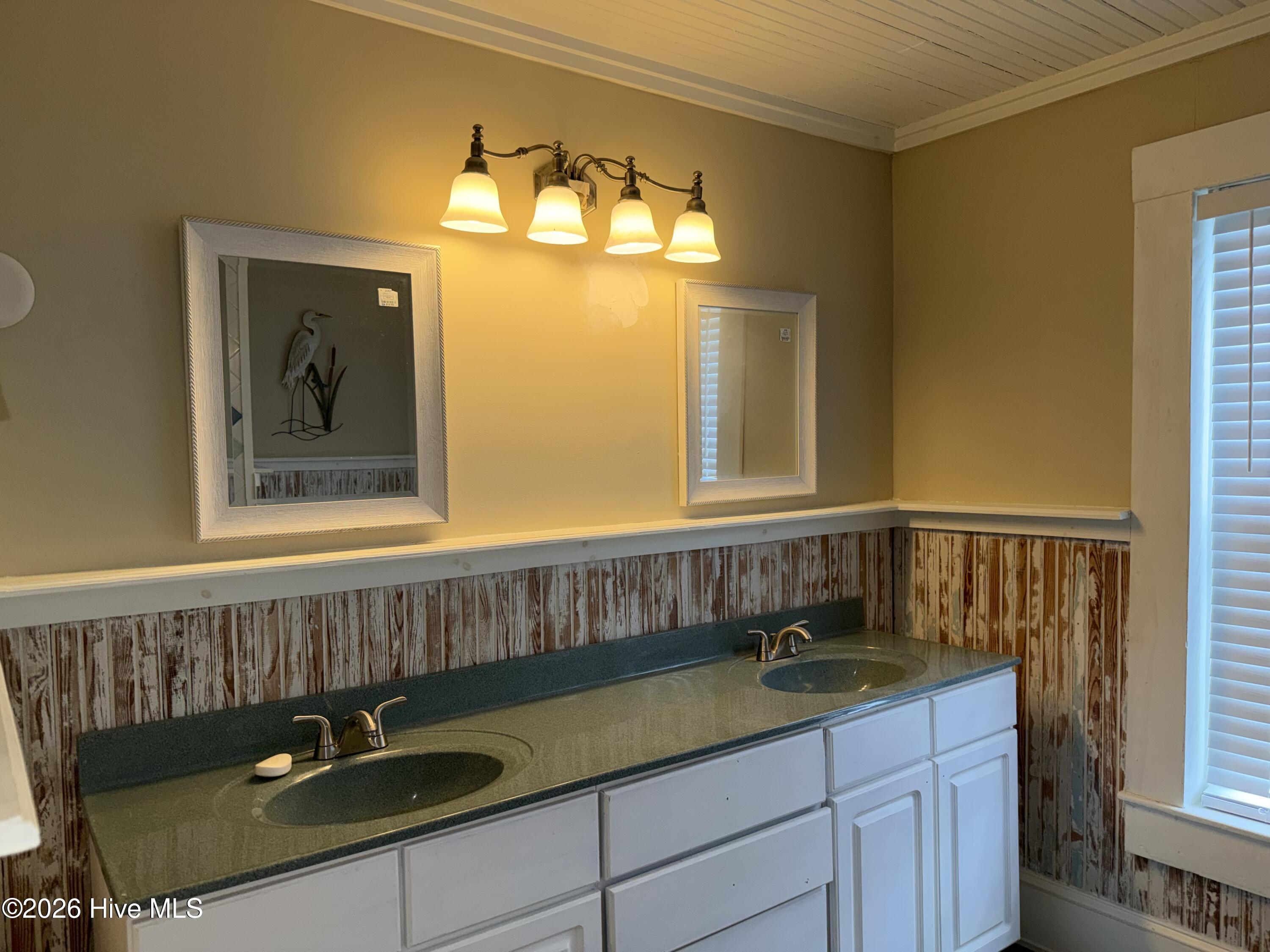 110 Morris Drive Property Photo 17