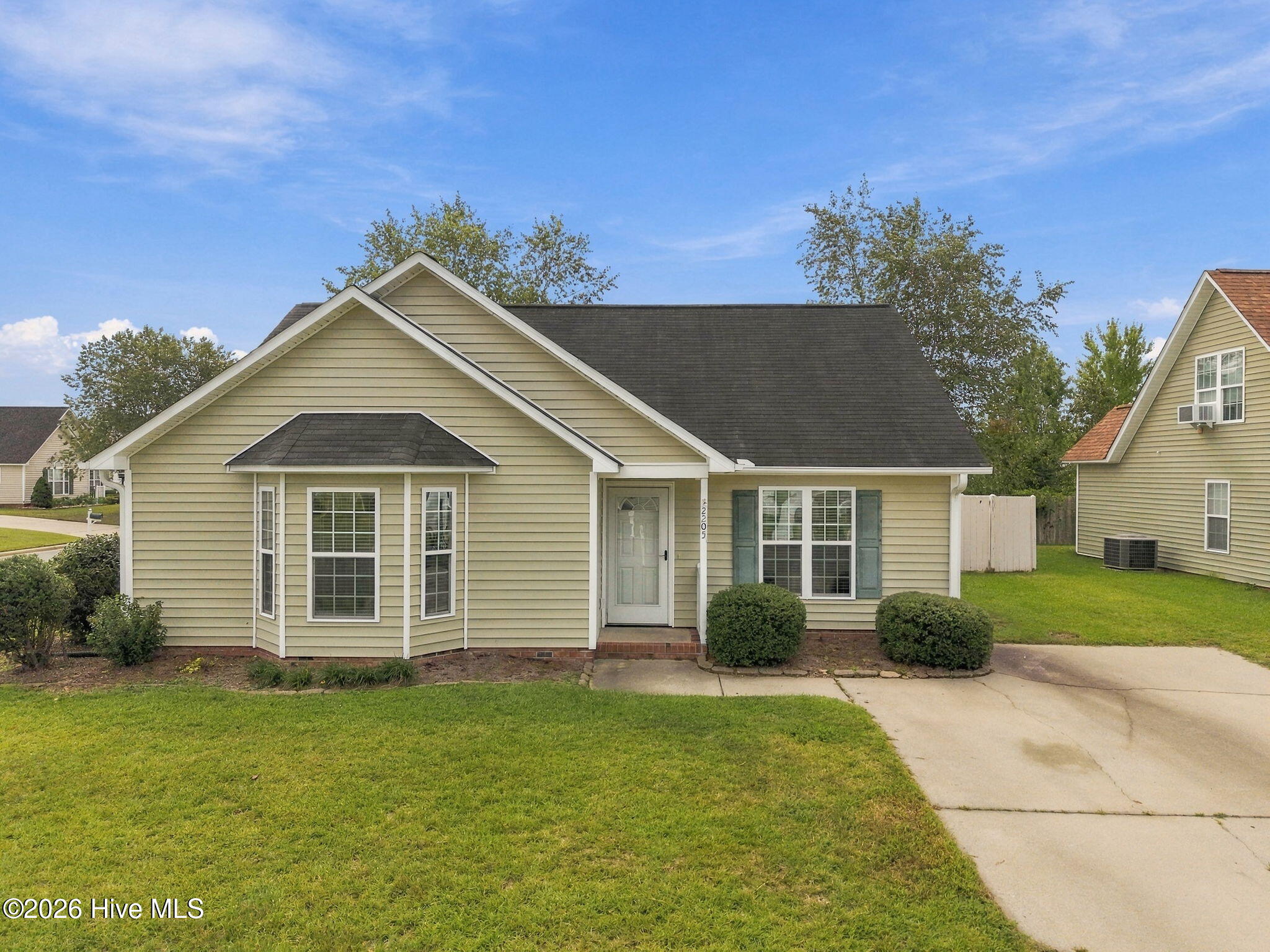 2205 Penncross Drive Property Photo 1