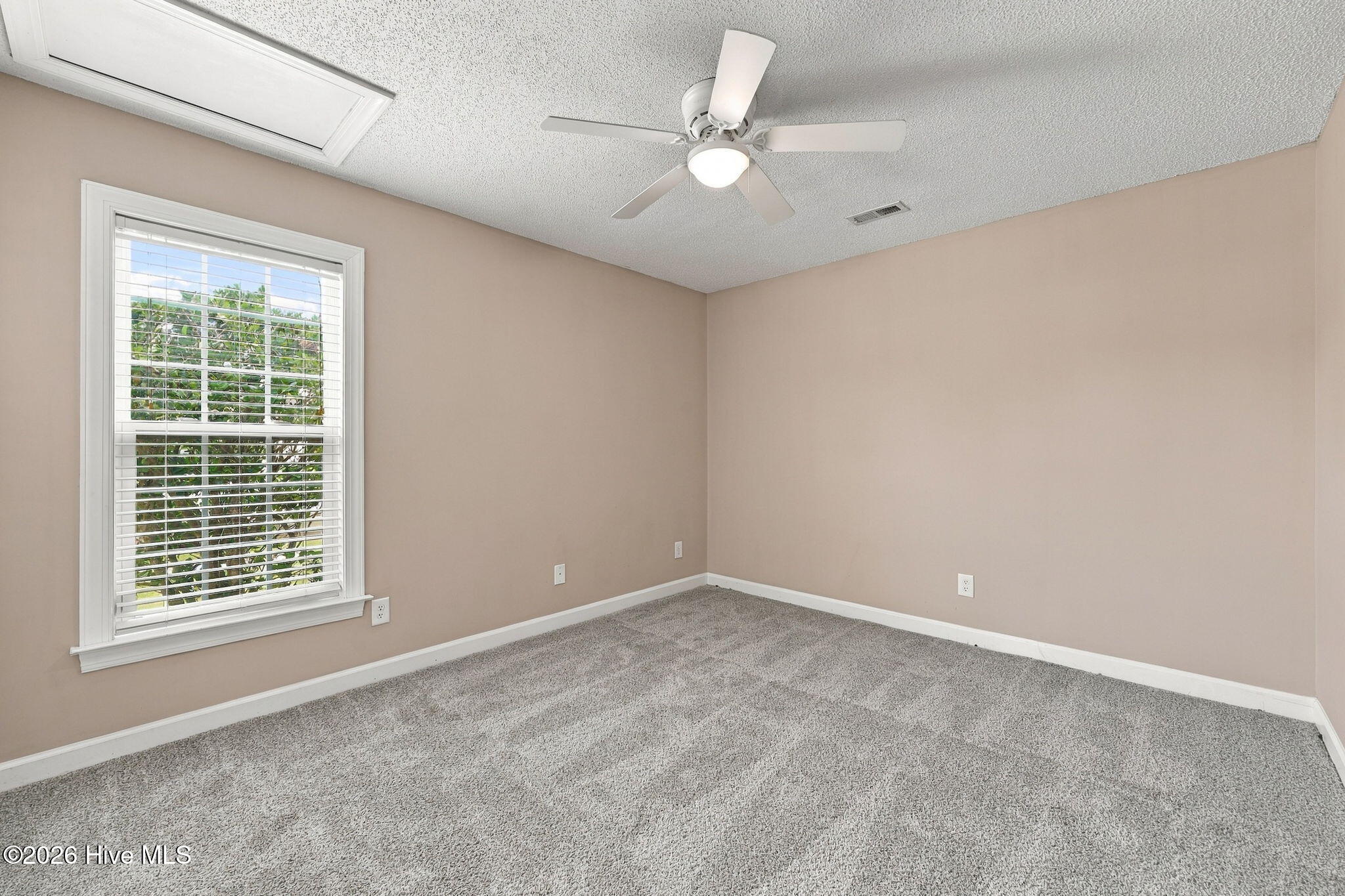 2205 Penncross Drive Property Photo 24
