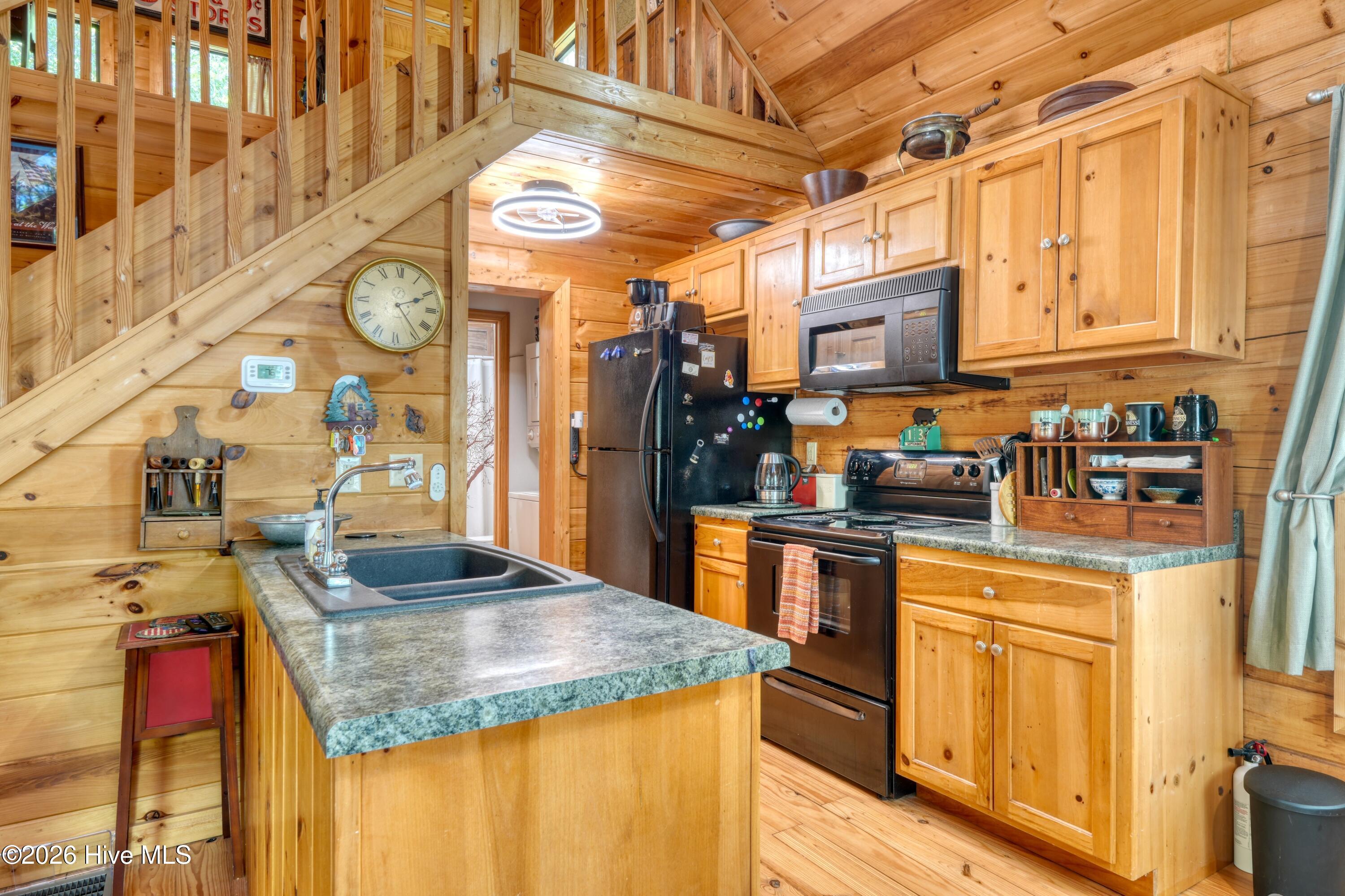 184 Beaver Ridge Road Property Photo 16